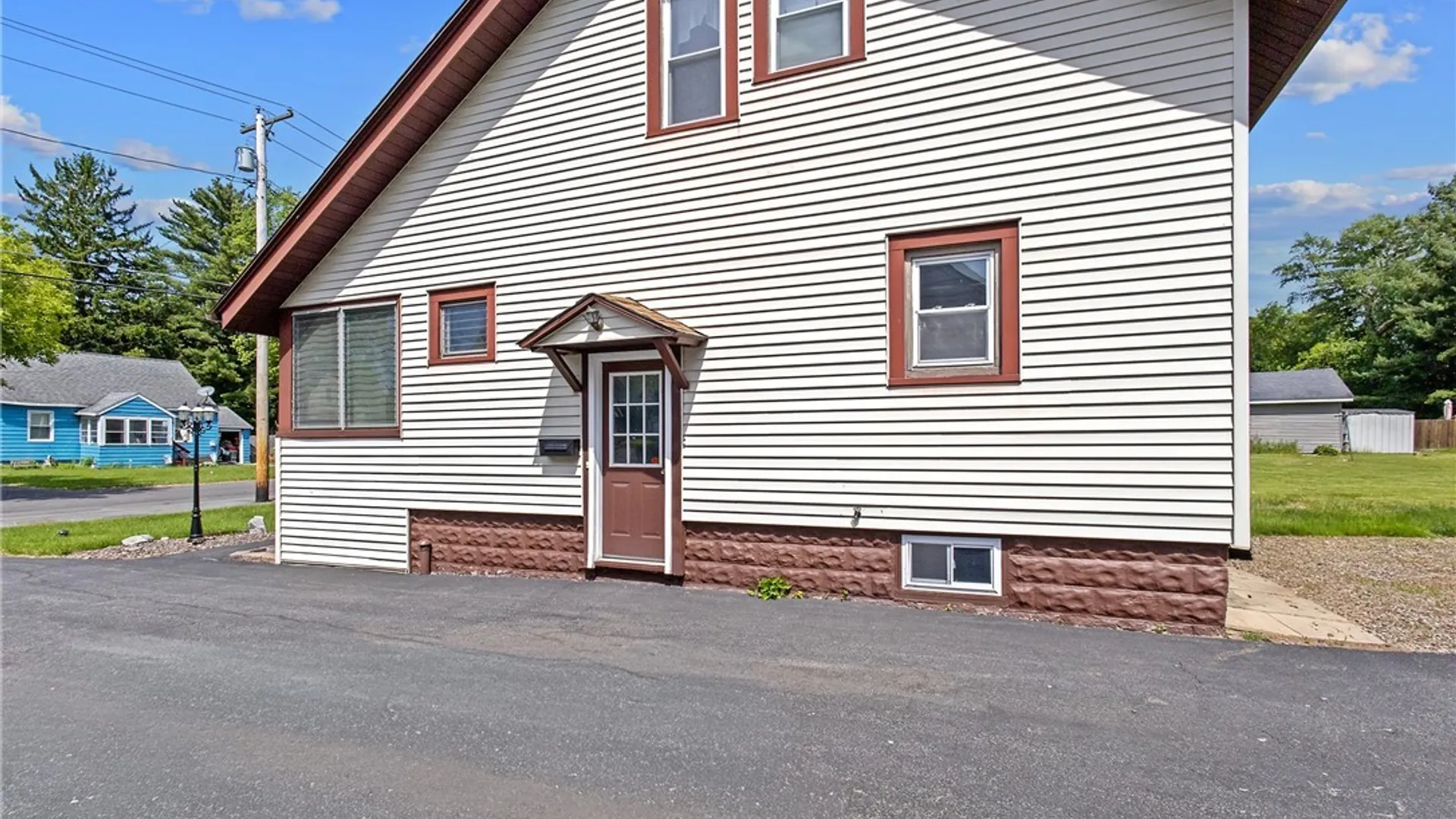 Property at 119 Brookfield Road, Salina, NY 13211 36