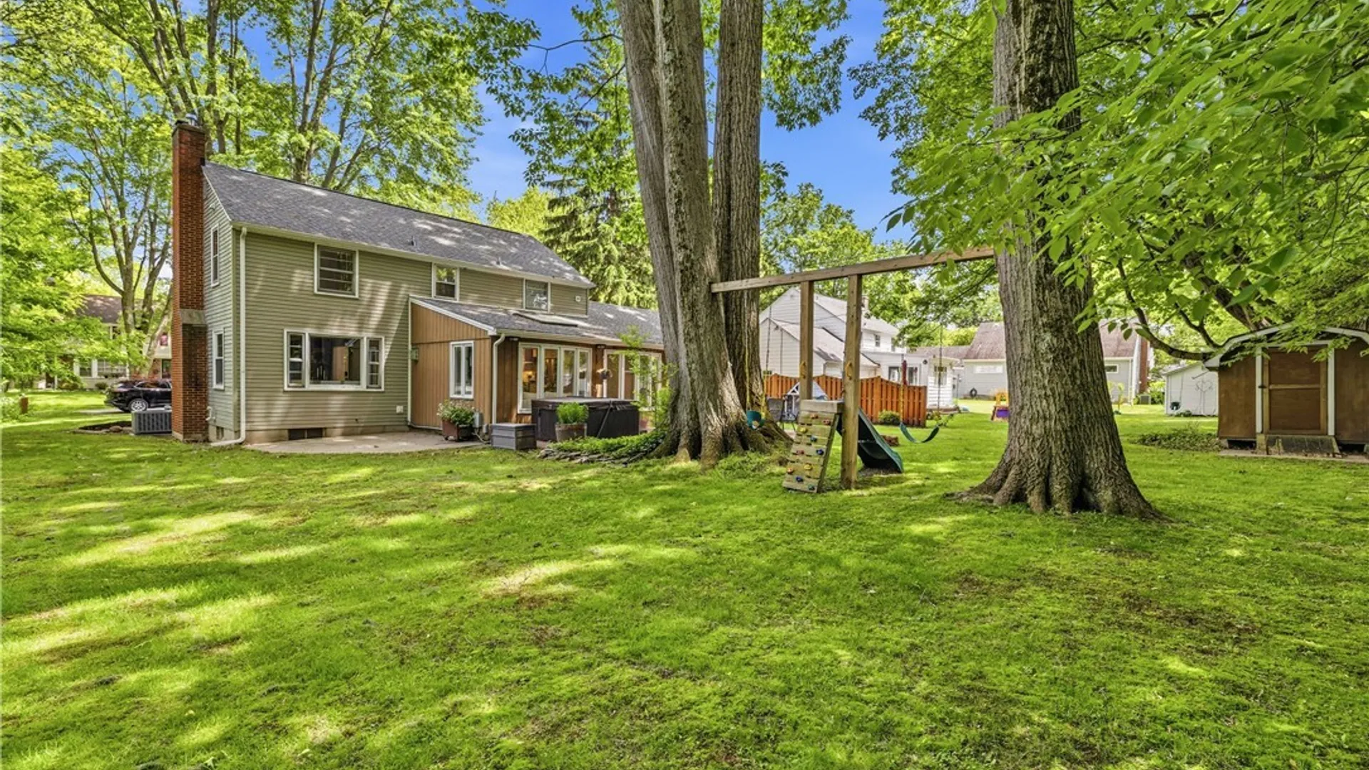 Property at 96 Eddy Lane, Orchard Park, NY 14127 2