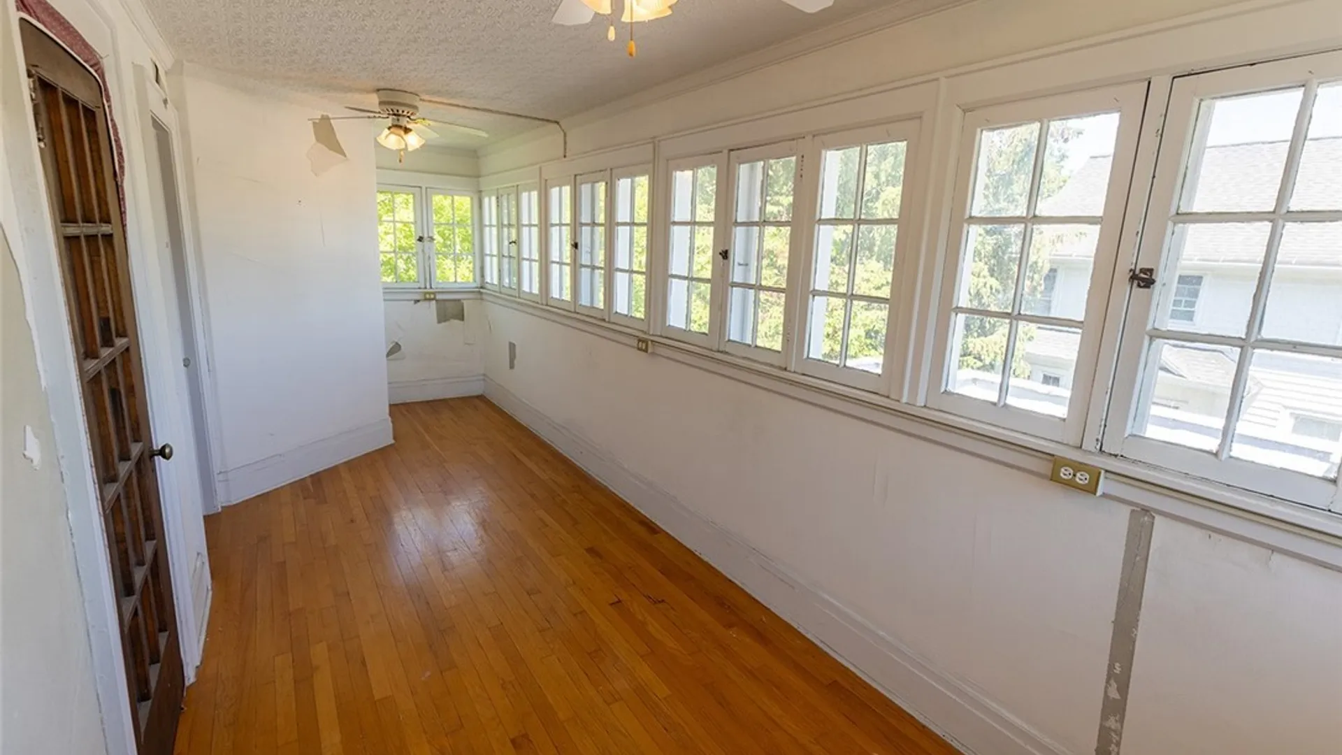 Property at 194 Clifton Place, Syracuse, NY 13206 28