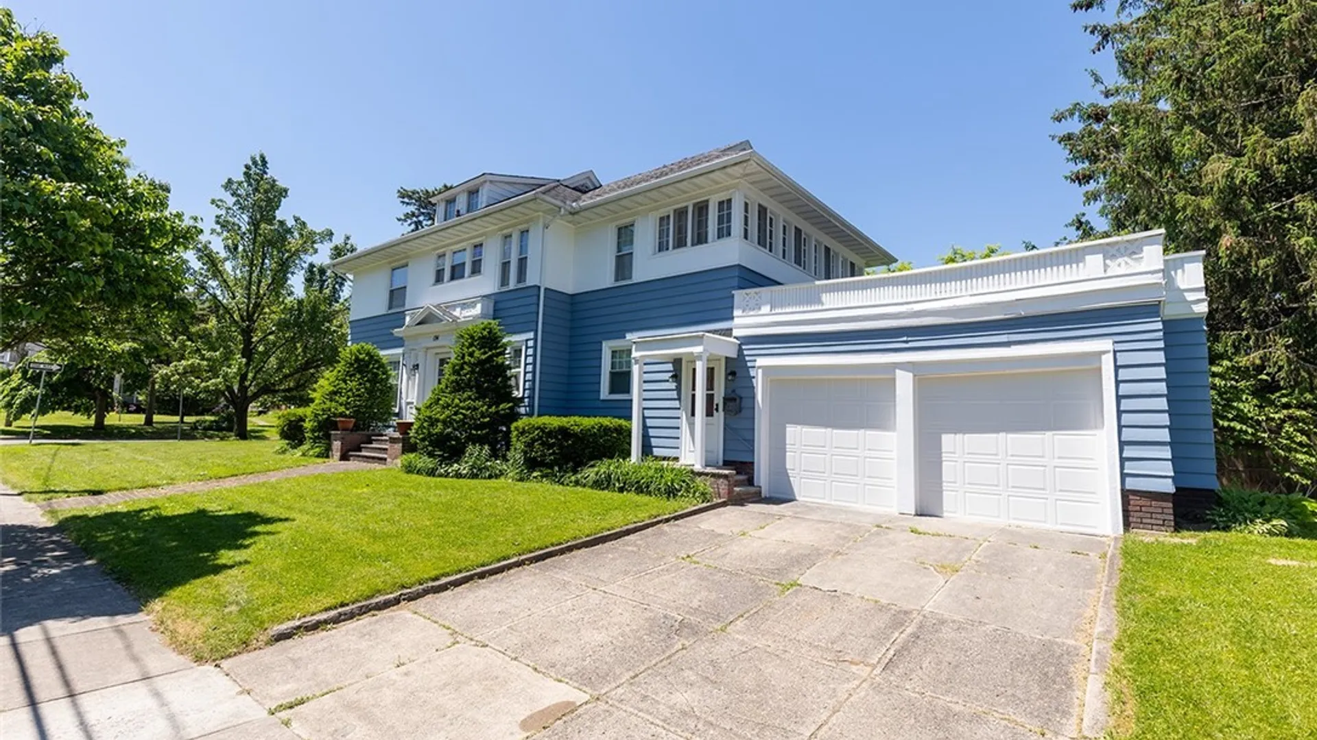Property at 194 Clifton Place, Syracuse, NY 13206 3