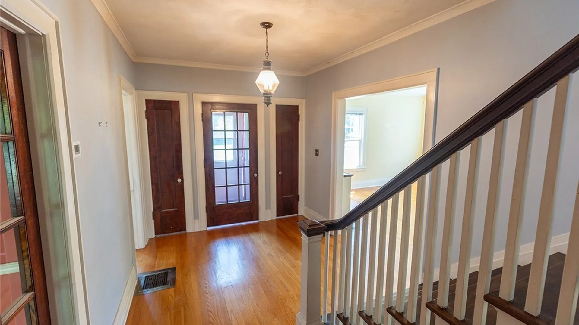 Property at 194 Clifton Place, Syracuse, NY 13206 8