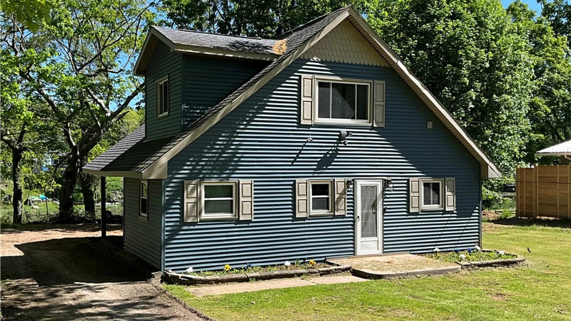 Property at 13289 Lakeview Drive, Carlton, NY 14571 2