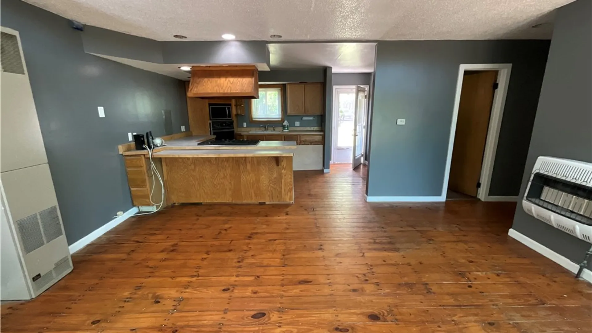Property at 13289 Lakeview Drive, Carlton, NY 14571 6