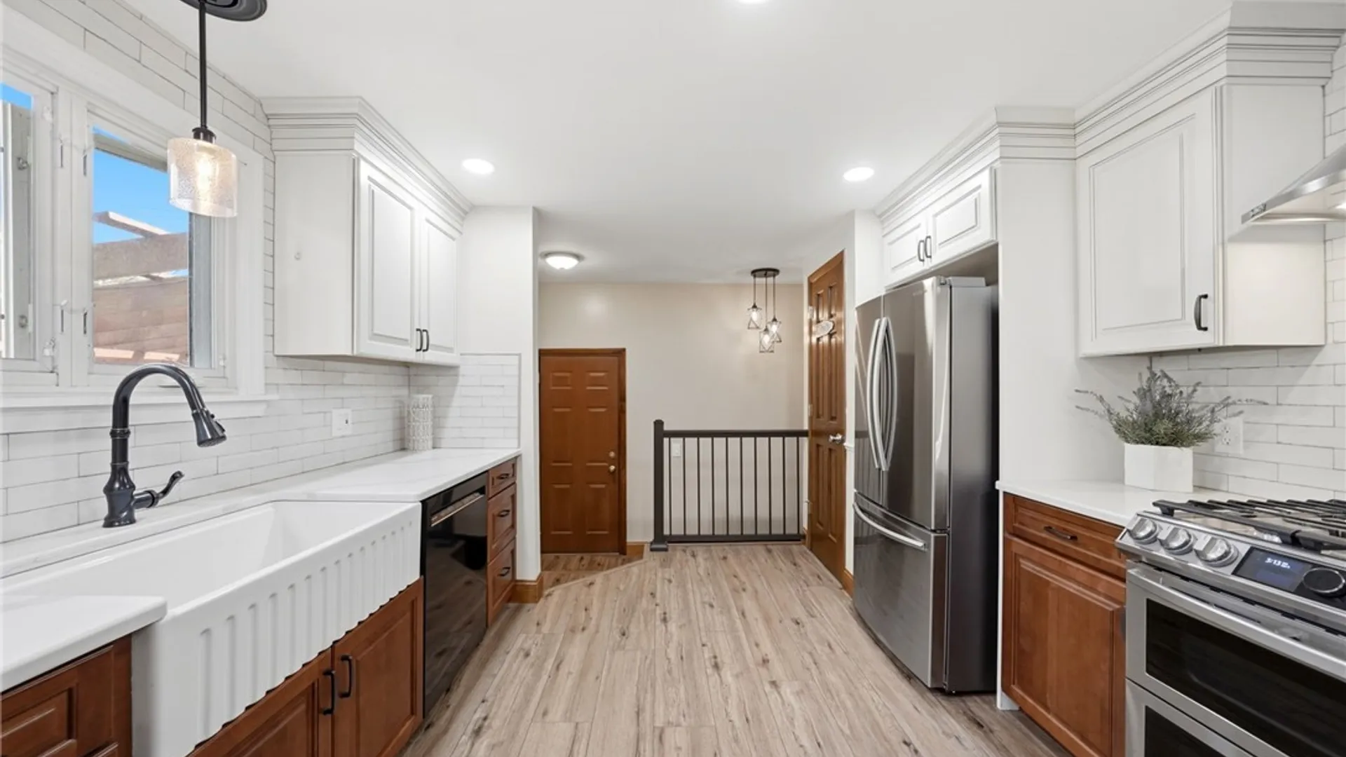 Property at 17 Organ Cres, West Seneca, NY 14224 24