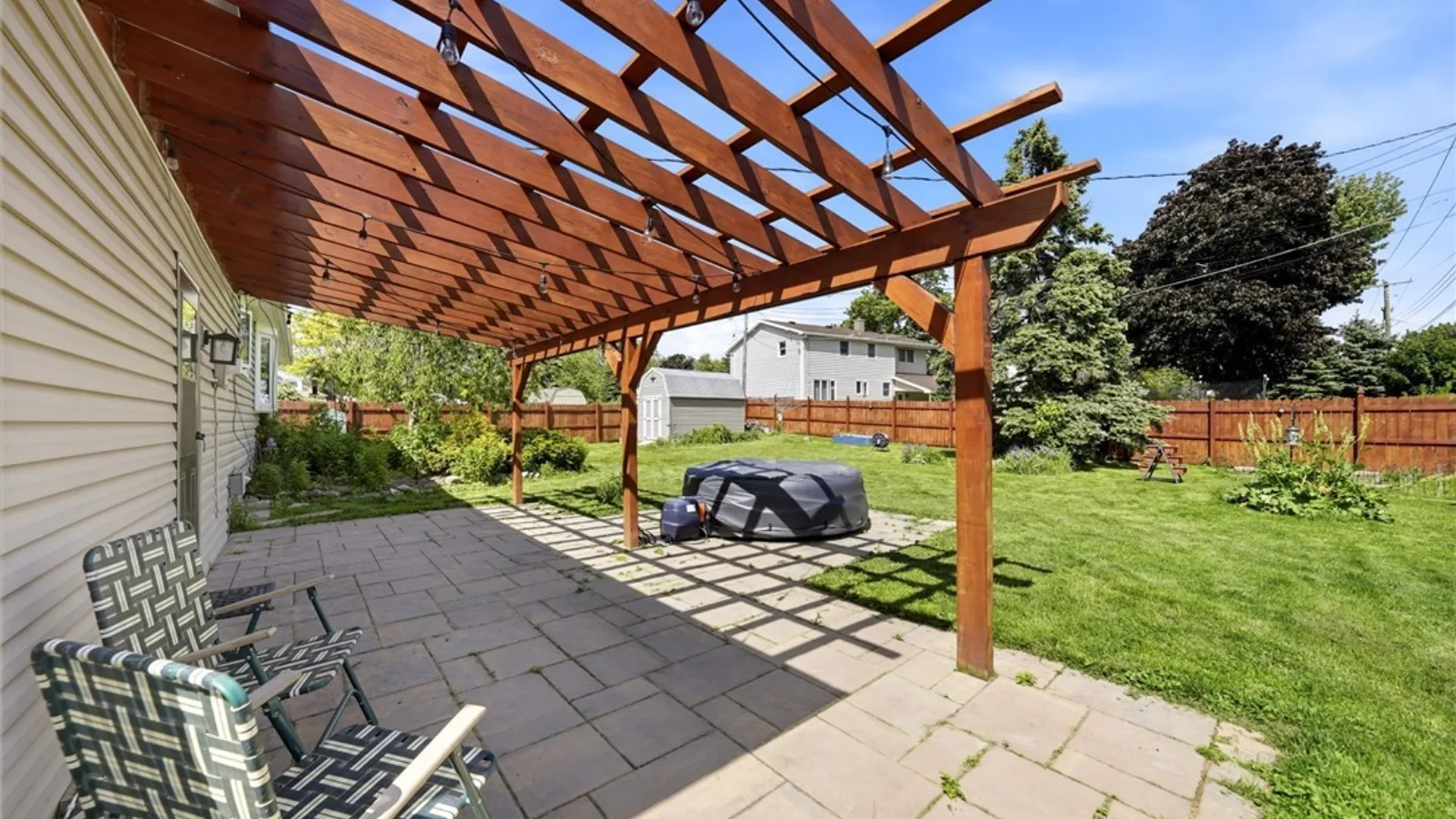 Property at 17 Organ Cres, West Seneca, NY 14224 8