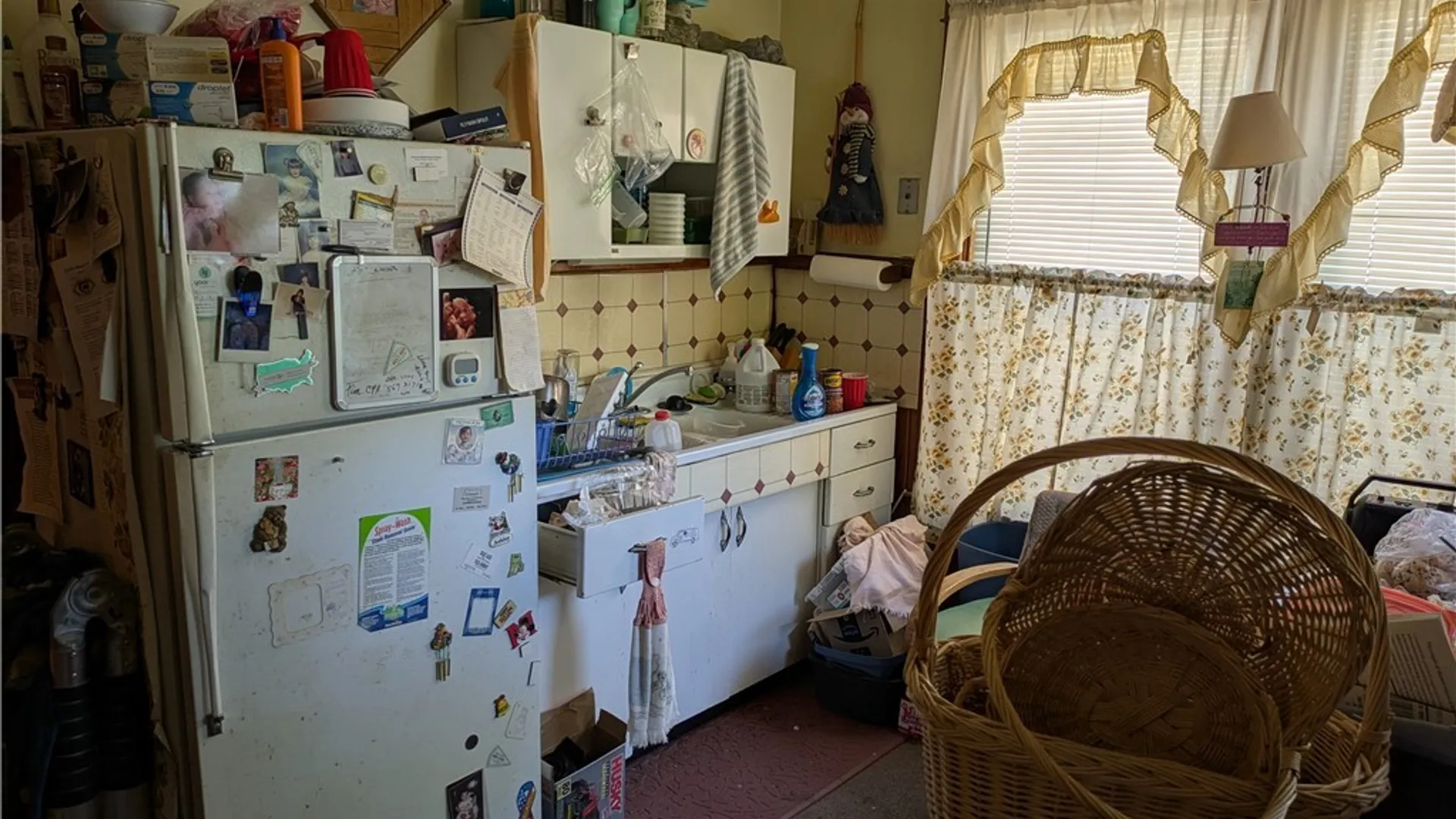 Property at 28 Oschawa Avenue, West Seneca, NY 14210 10