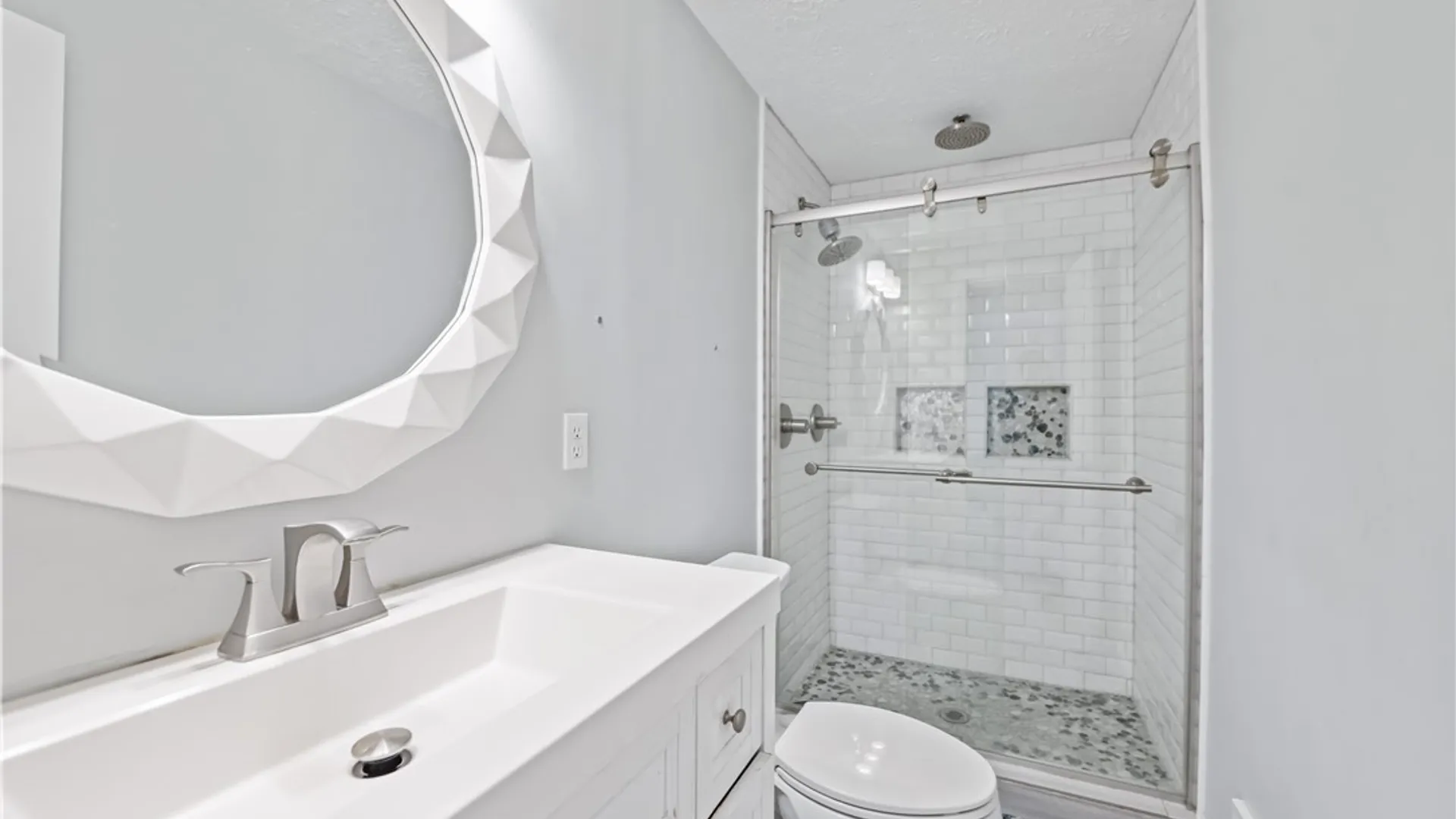 Property at 388 Olde Harbour Trail, Greece, NY 14612 15