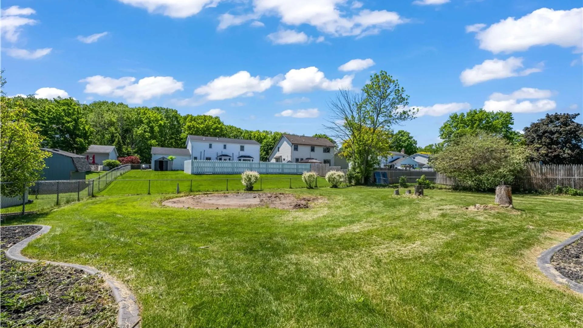 Property at 388 Olde Harbour Trail, Greece, NY 14612 27