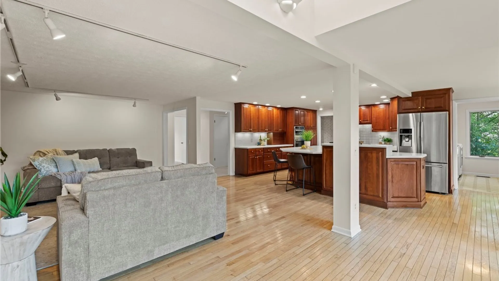 Property at 50 Framingham Lane, Pittsford, NY 14534 16