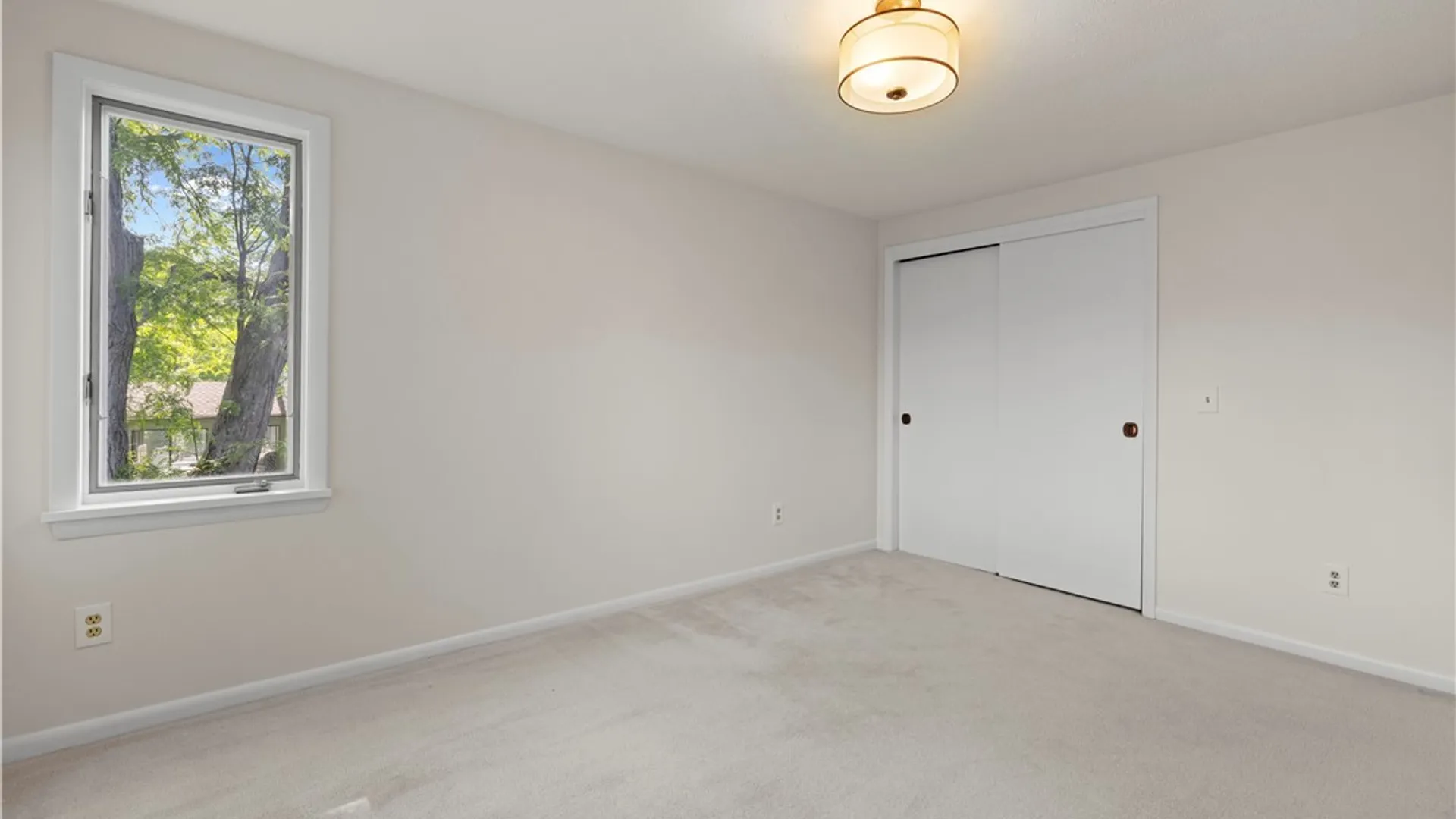 Property at 50 Framingham Lane, Pittsford, NY 14534 27