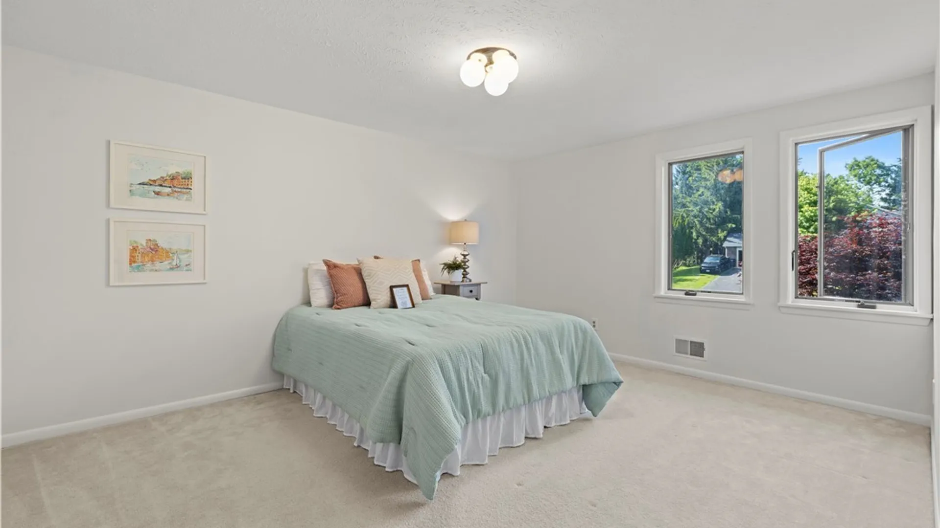 Property at 50 Framingham Lane, Pittsford, NY 14534 28