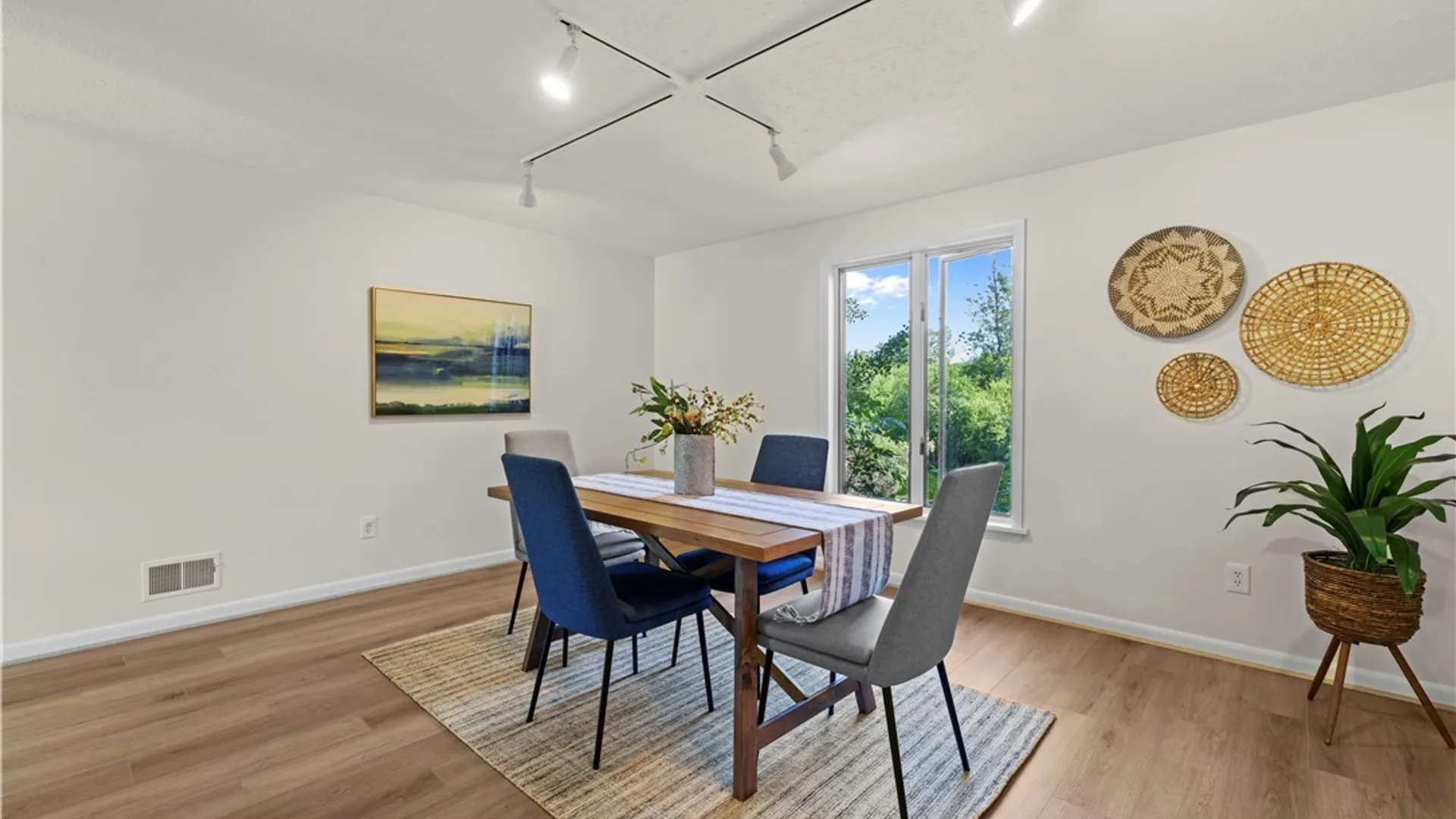Property at 50 Framingham Lane, Pittsford, NY 14534 9