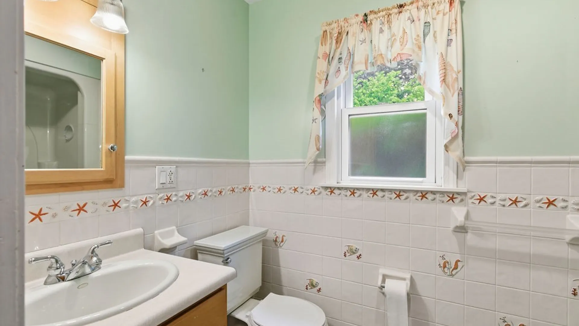 Property at 217 Redfield Avenue, Manlius, NY 13066 13