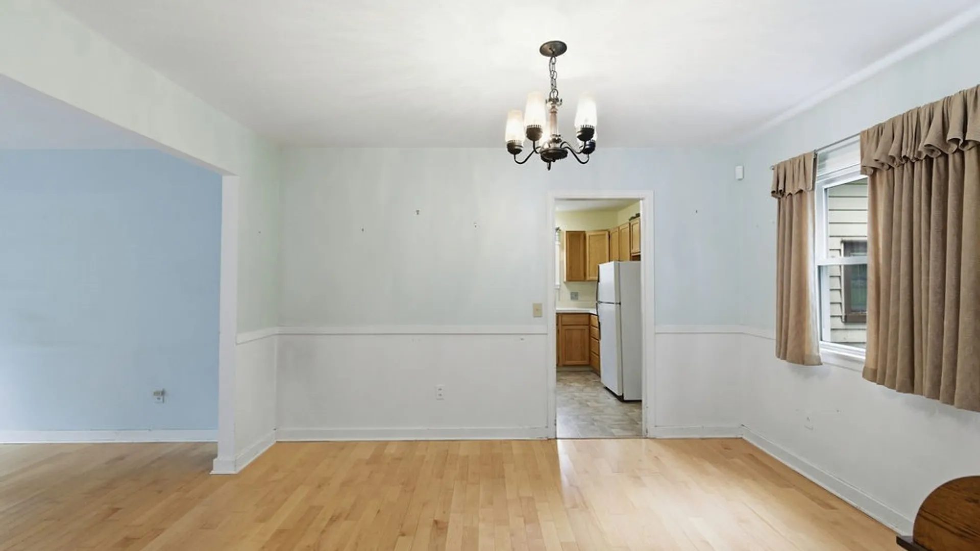Property at 217 Redfield Avenue, Manlius, NY 13066 8