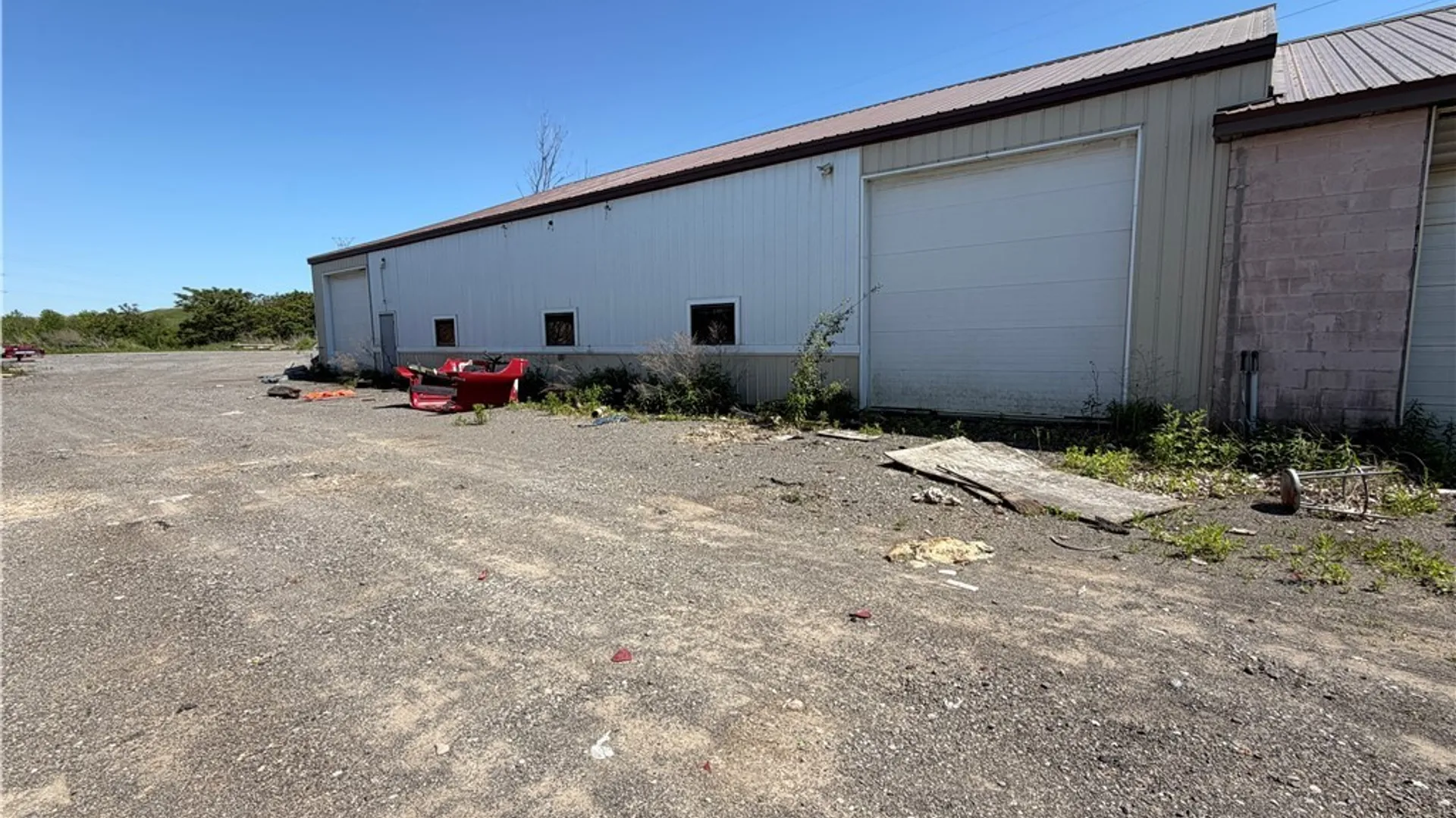 Property at 1675 New Road, Niagara Falls, NY 14304 11