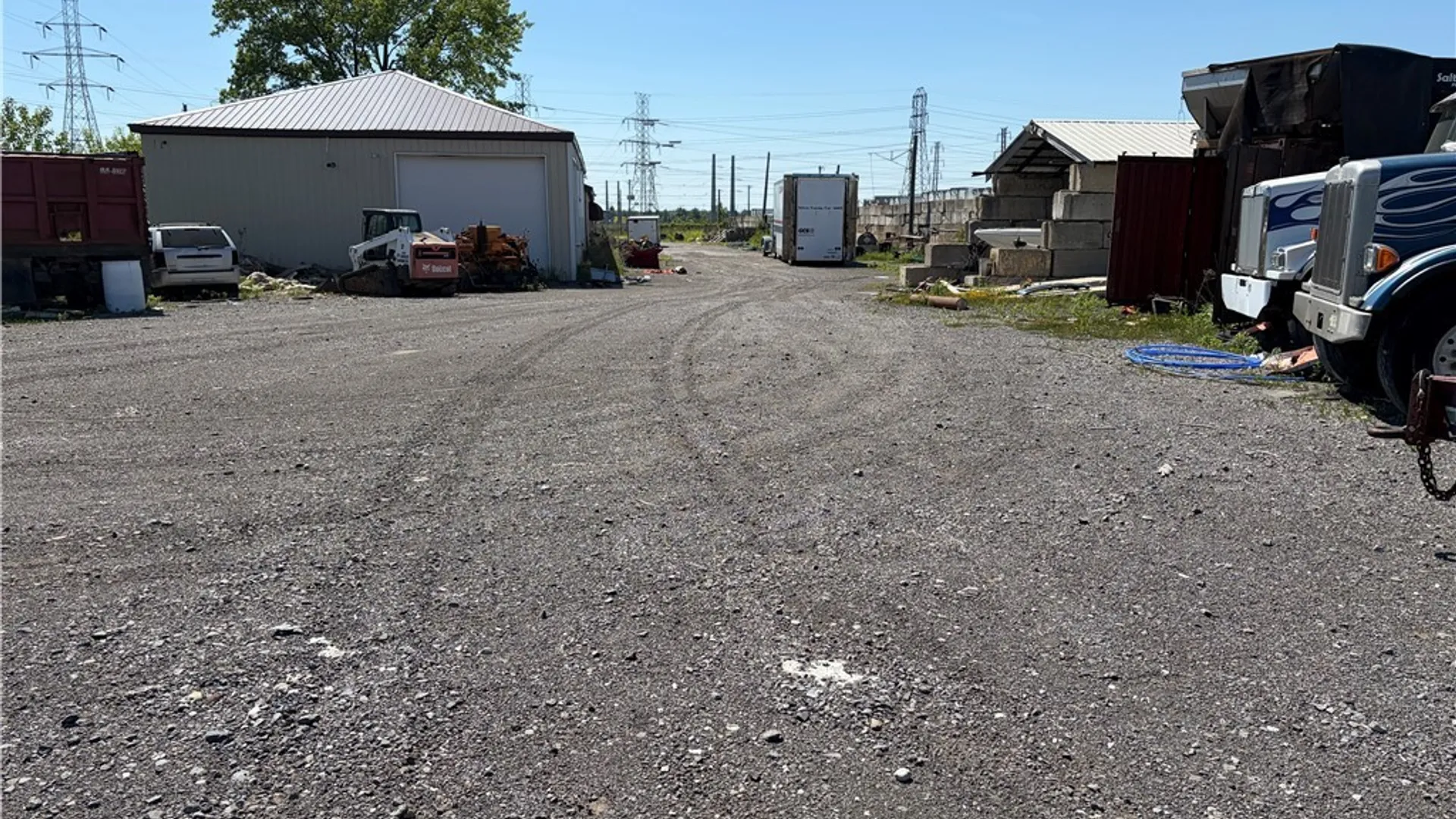 Property at 1675 New Road, Niagara Falls, NY 14304 14
