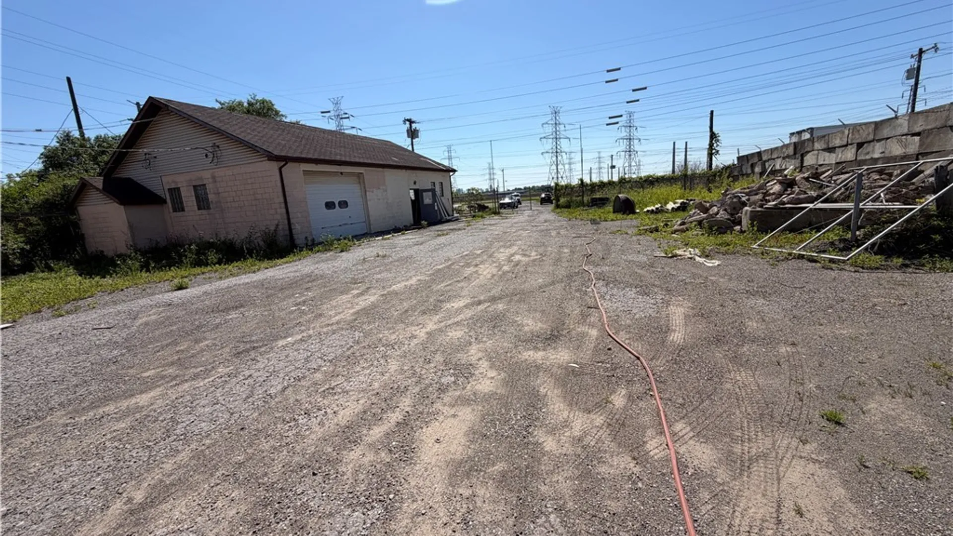 Property at 1675 New Road, Niagara Falls, NY 14304 6