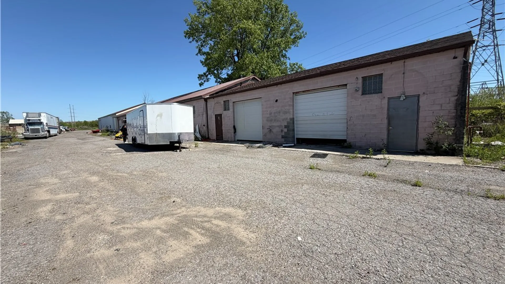 Property at 1675 New Road, Niagara Falls, NY 14304 8