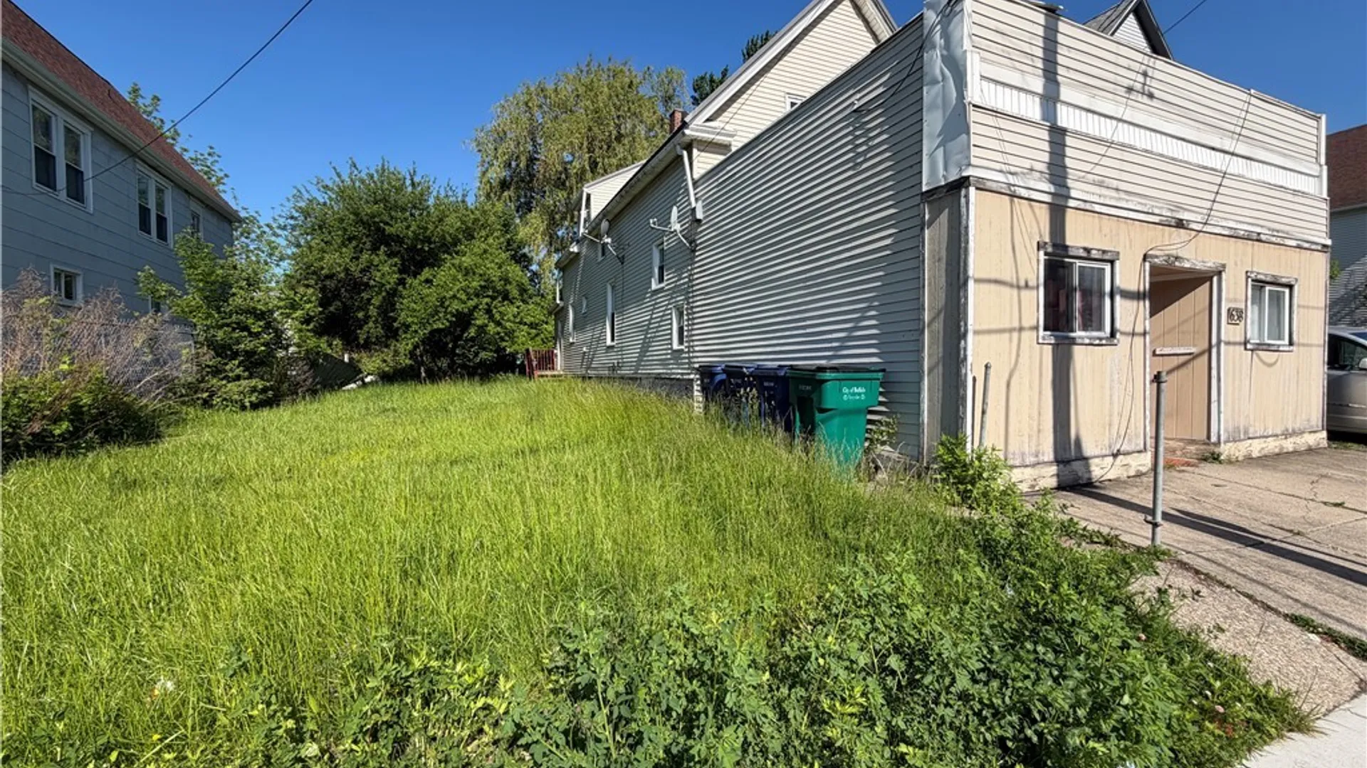 Property at 638 Hopkins Street, Buffalo, NY 14220 2