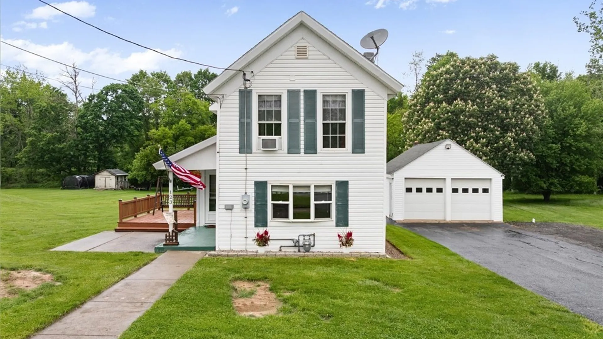 Property at 123 Seneca Avenue, Vernon, NY 13421 2