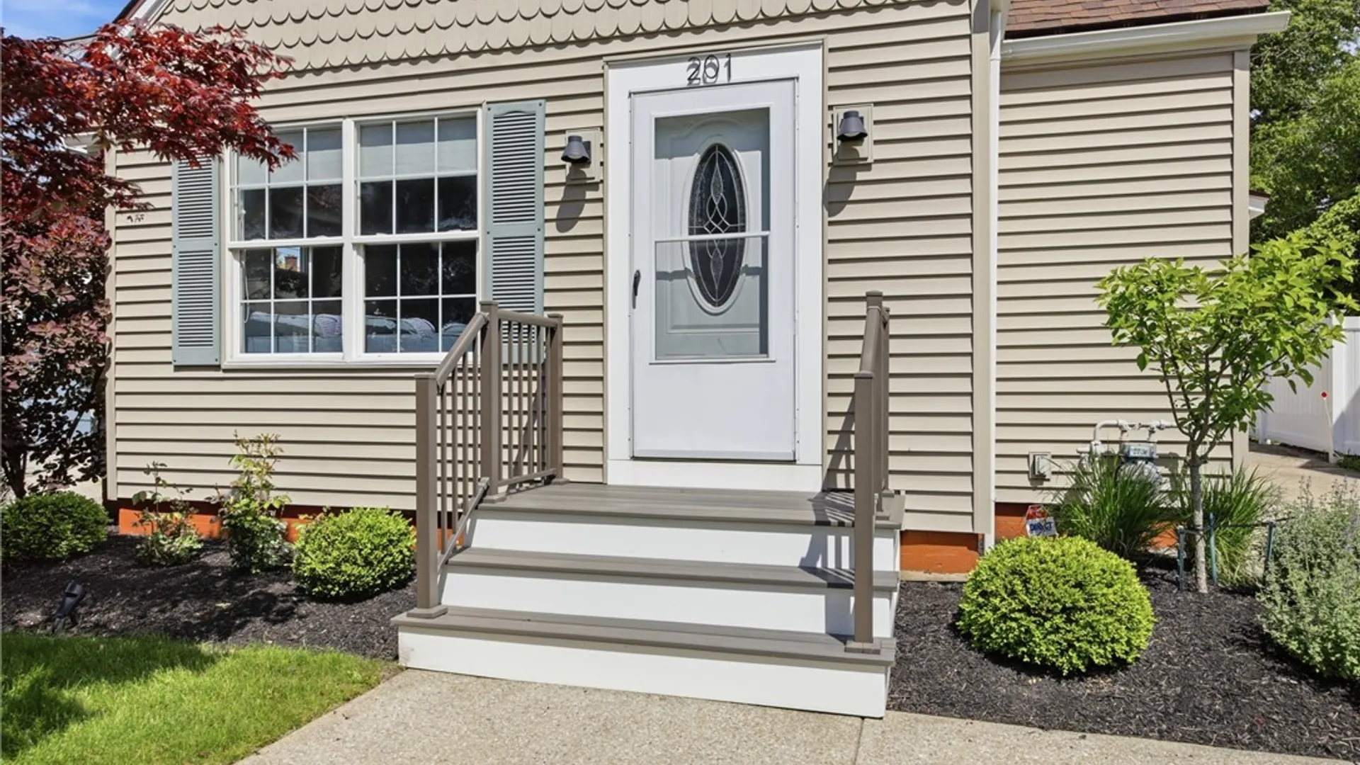 Property at 201 Carmel Road, Buffalo, NY 14214 3