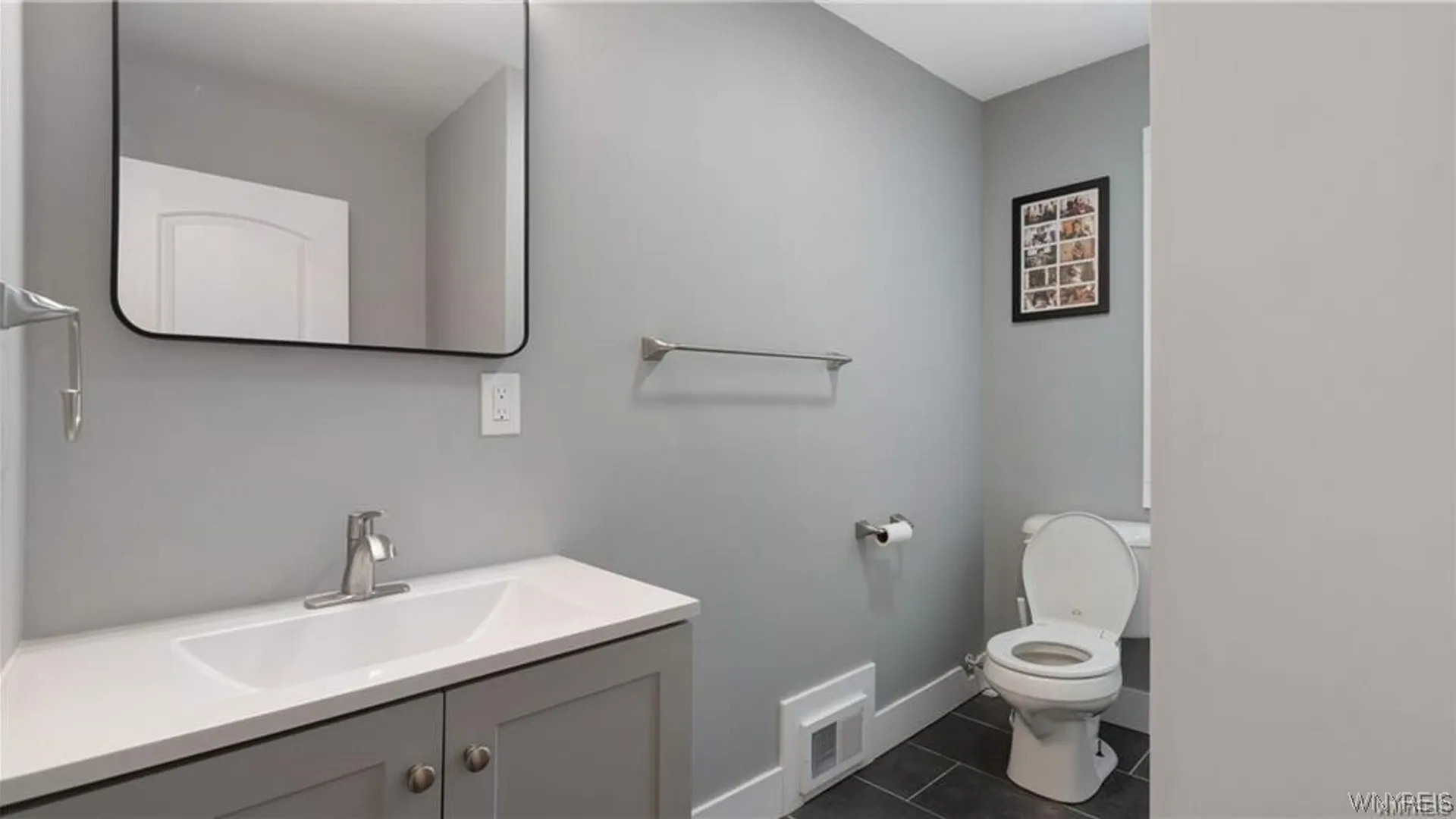 Property at 713 Townsend Place, Niagara Falls, NY 14301 15
