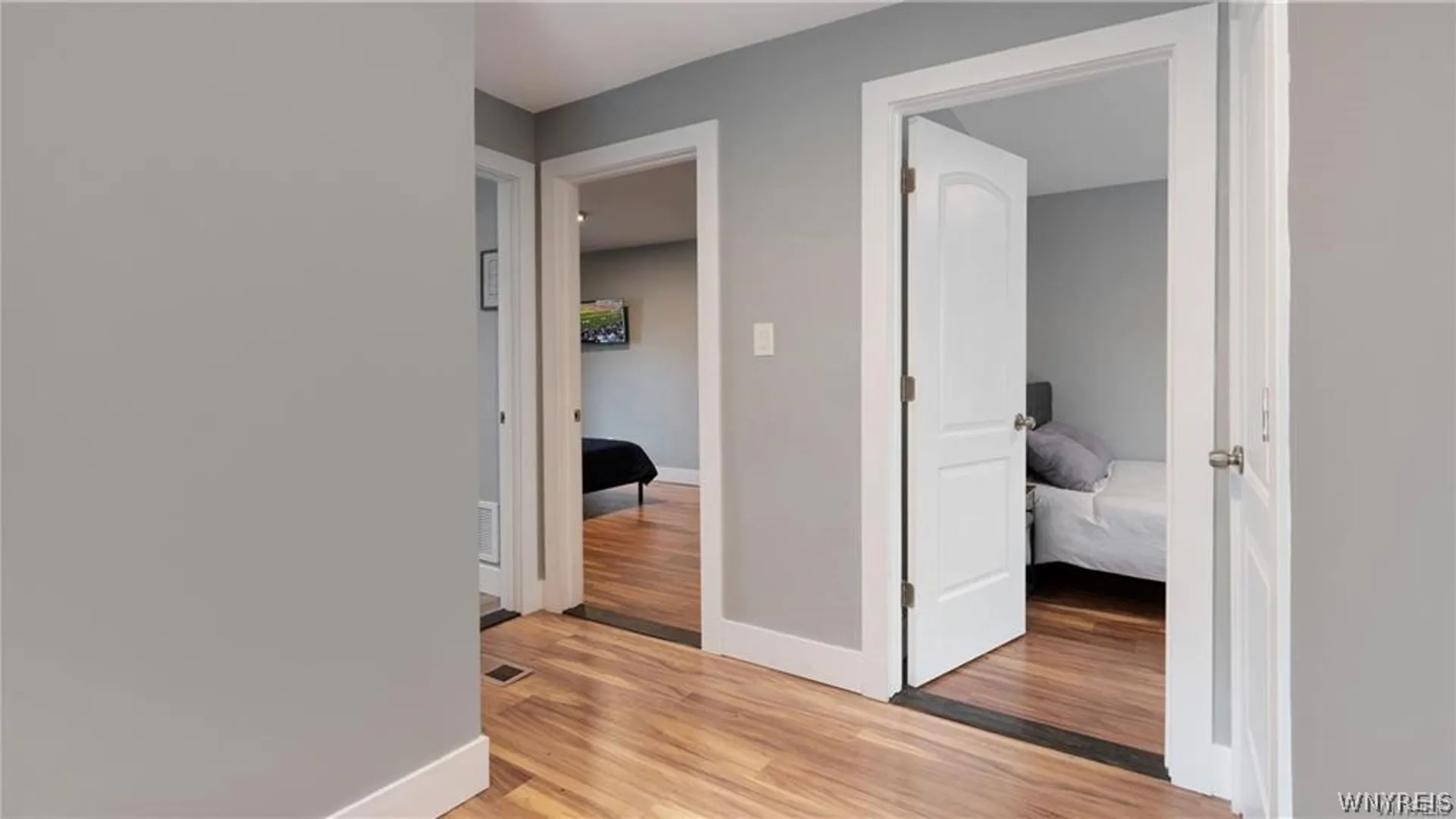 Property at 713 Townsend Place, Niagara Falls, NY 14301 9