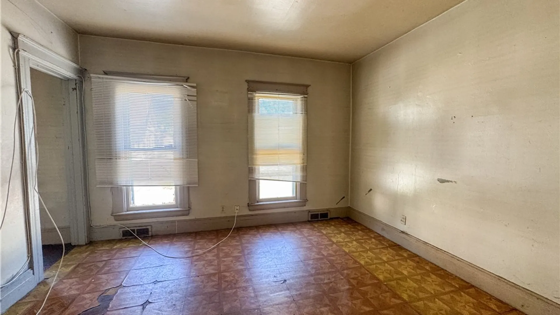 Property at 15 Centennial Street, Rochester, NY 14611 6