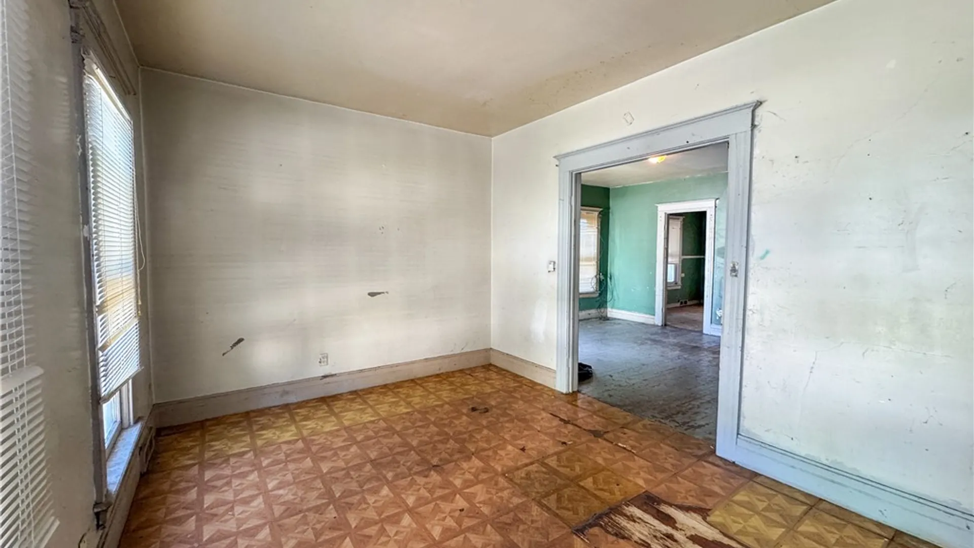Property at 15 Centennial Street, Rochester, NY 14611 9