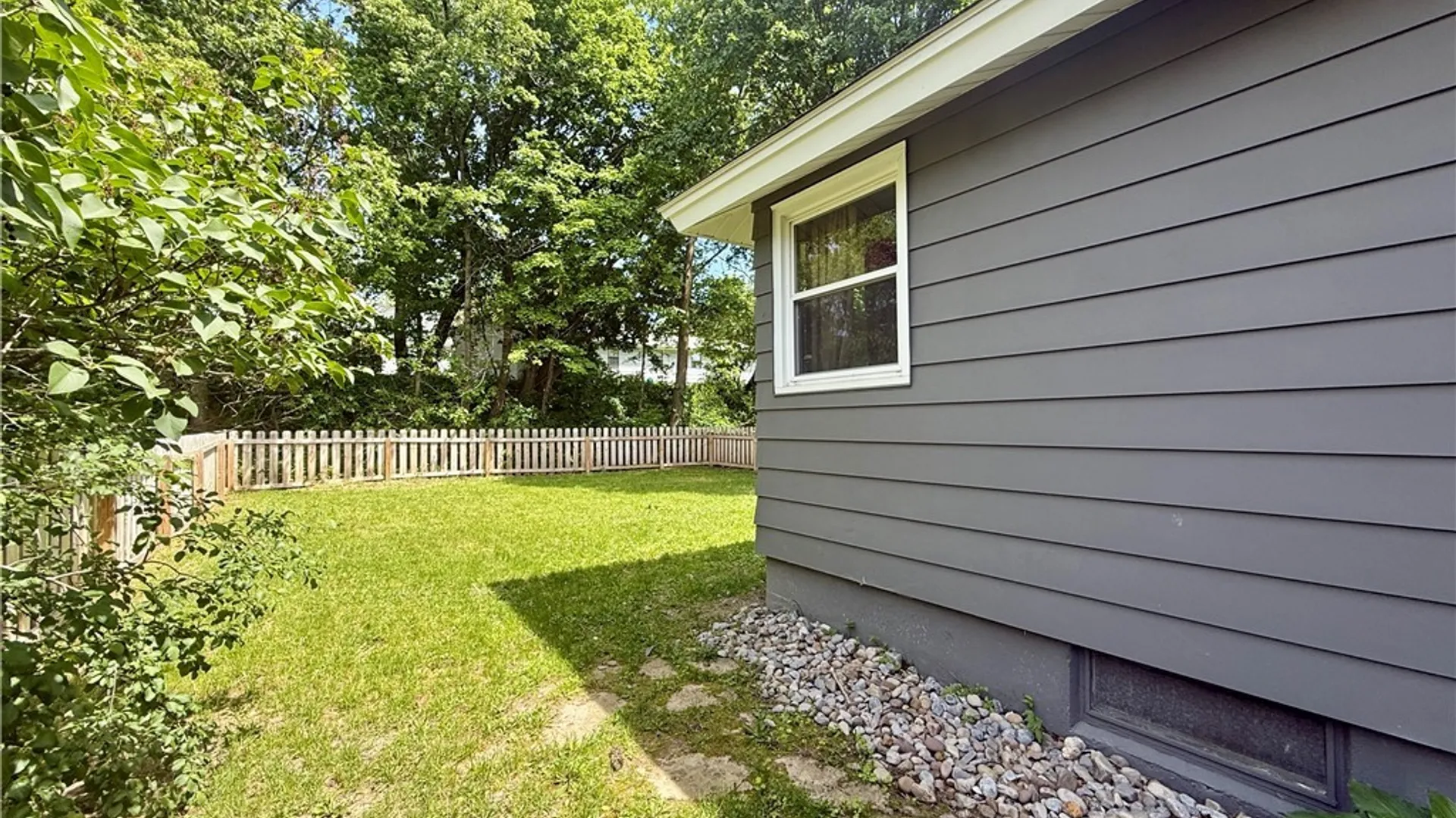 Property at 223 Goodrich Avenue, Syracuse, NY 13210 39