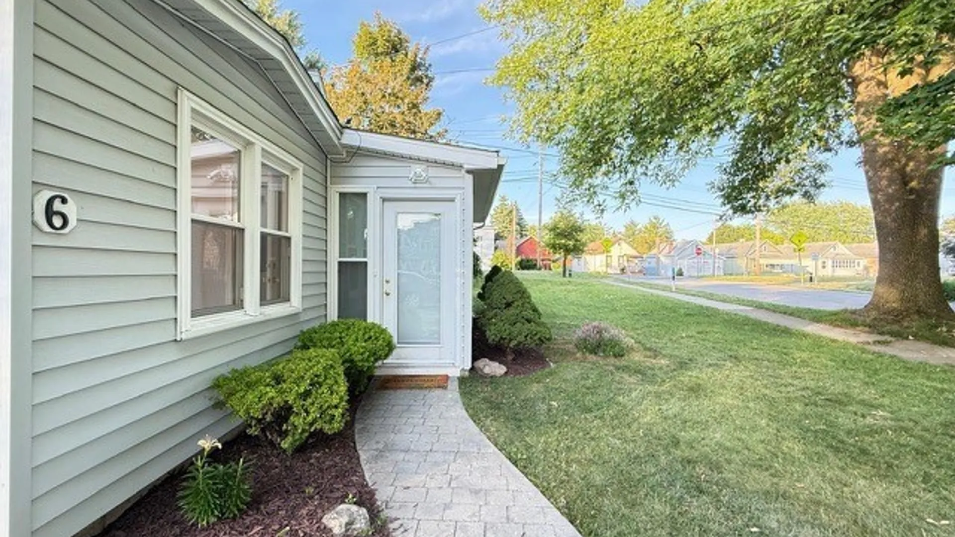 Property at 6 Maple Street, Tonawanda, NY 14150 3
