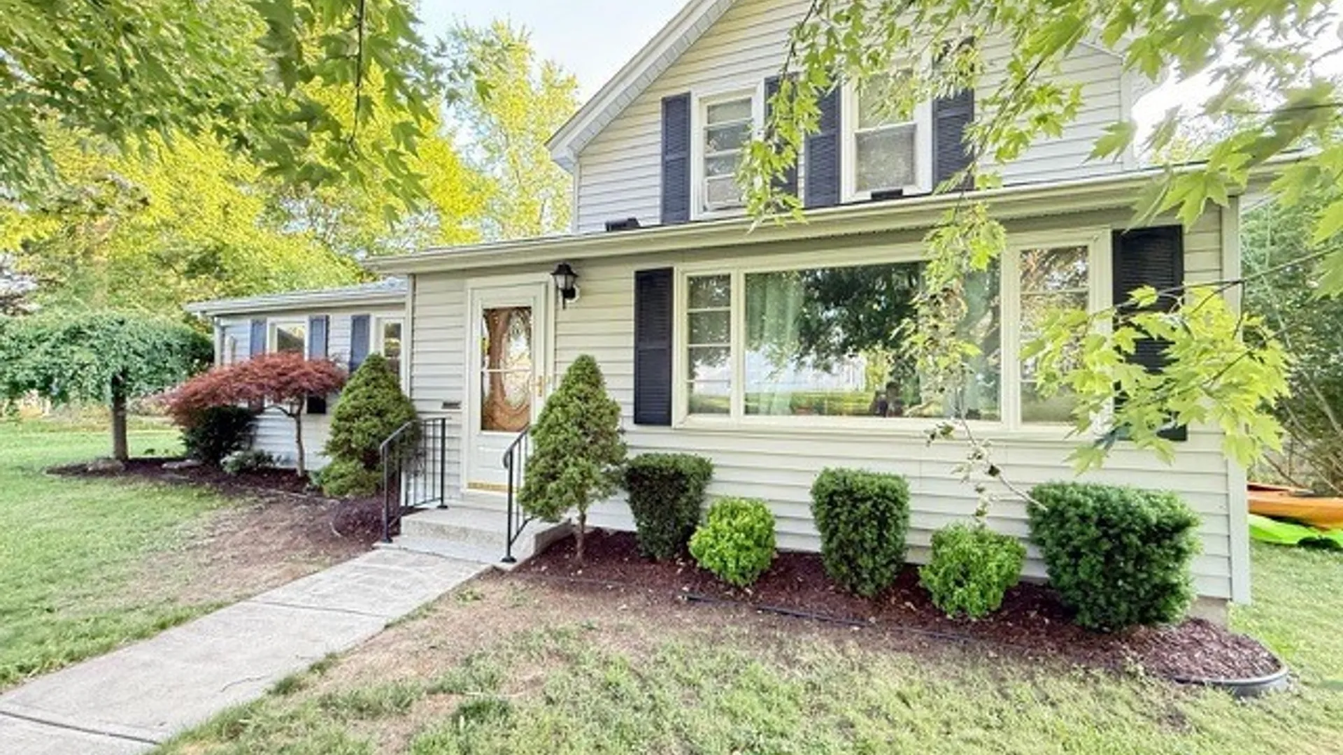 Property at 6 Maple Street, Tonawanda, NY 14150 4