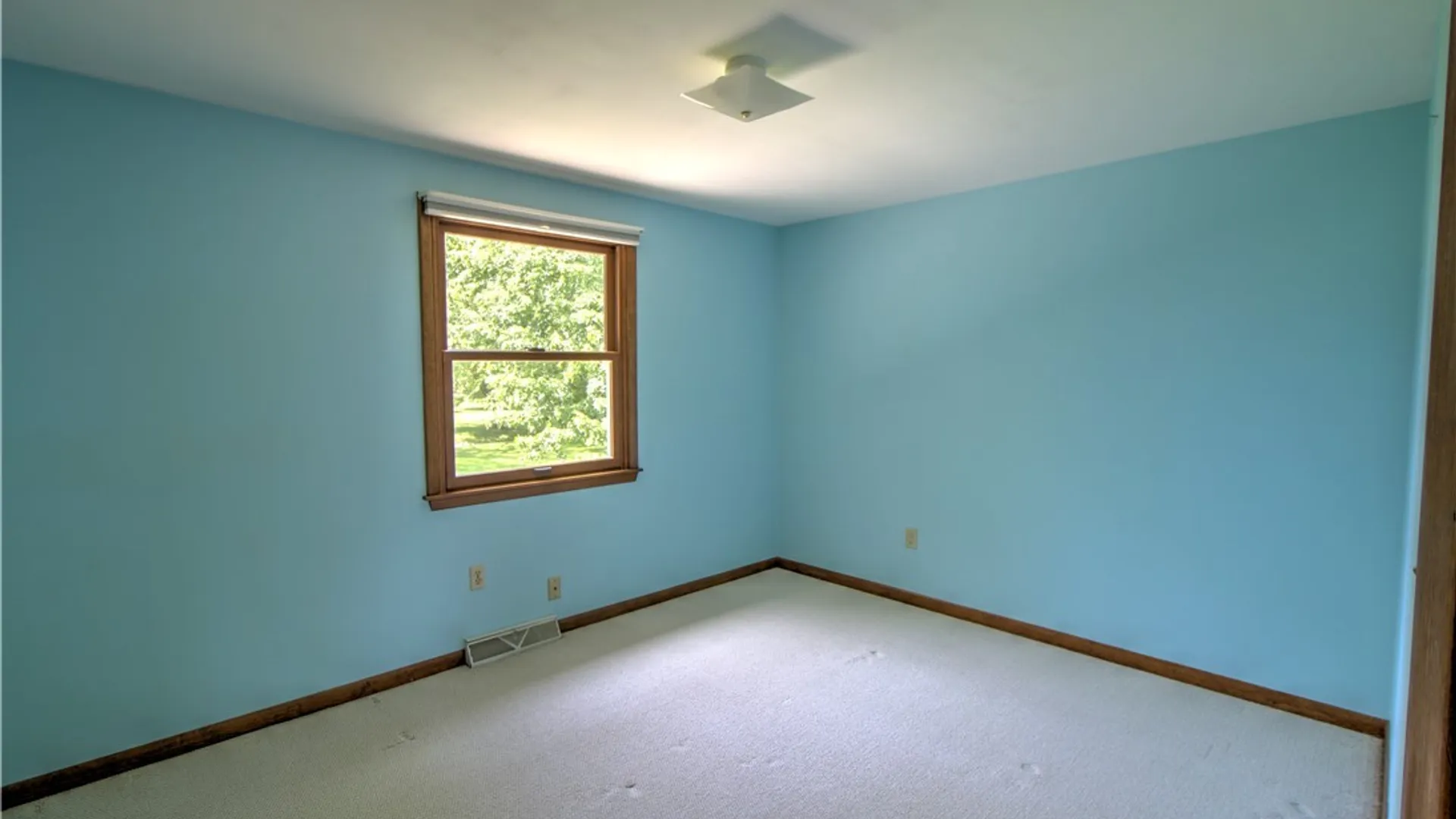 Property at 46 Old Orchard Lane, Orchard Park, NY 14127 27