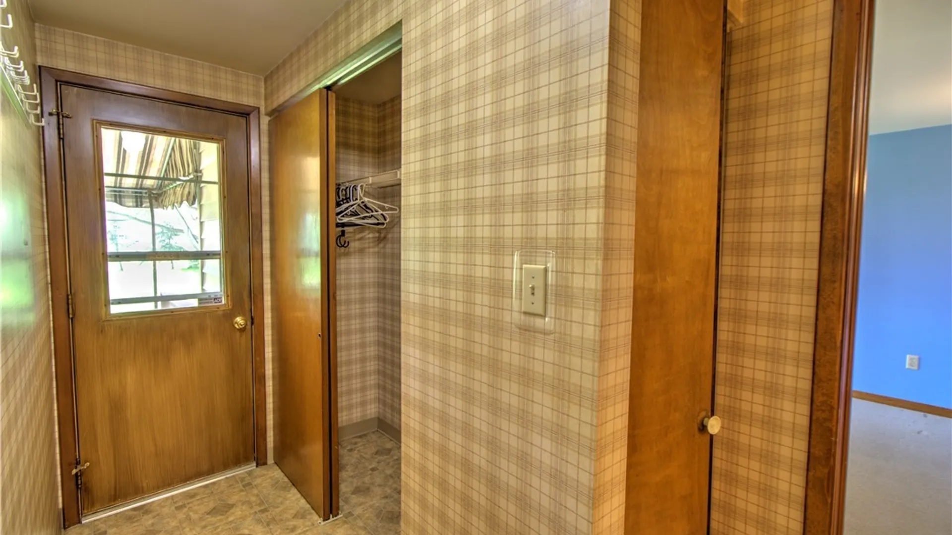 Property at 46 Old Orchard Lane, Orchard Park, NY 14127 33