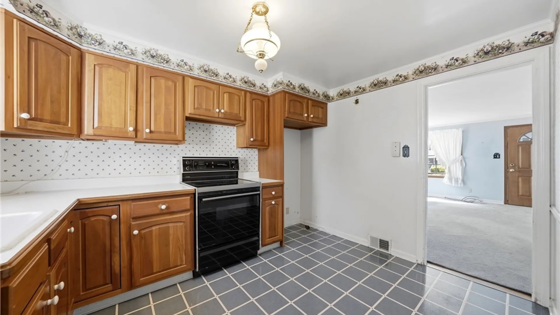 Property at 28 Linwood Avenue, Tonawanda, NY 14150 11