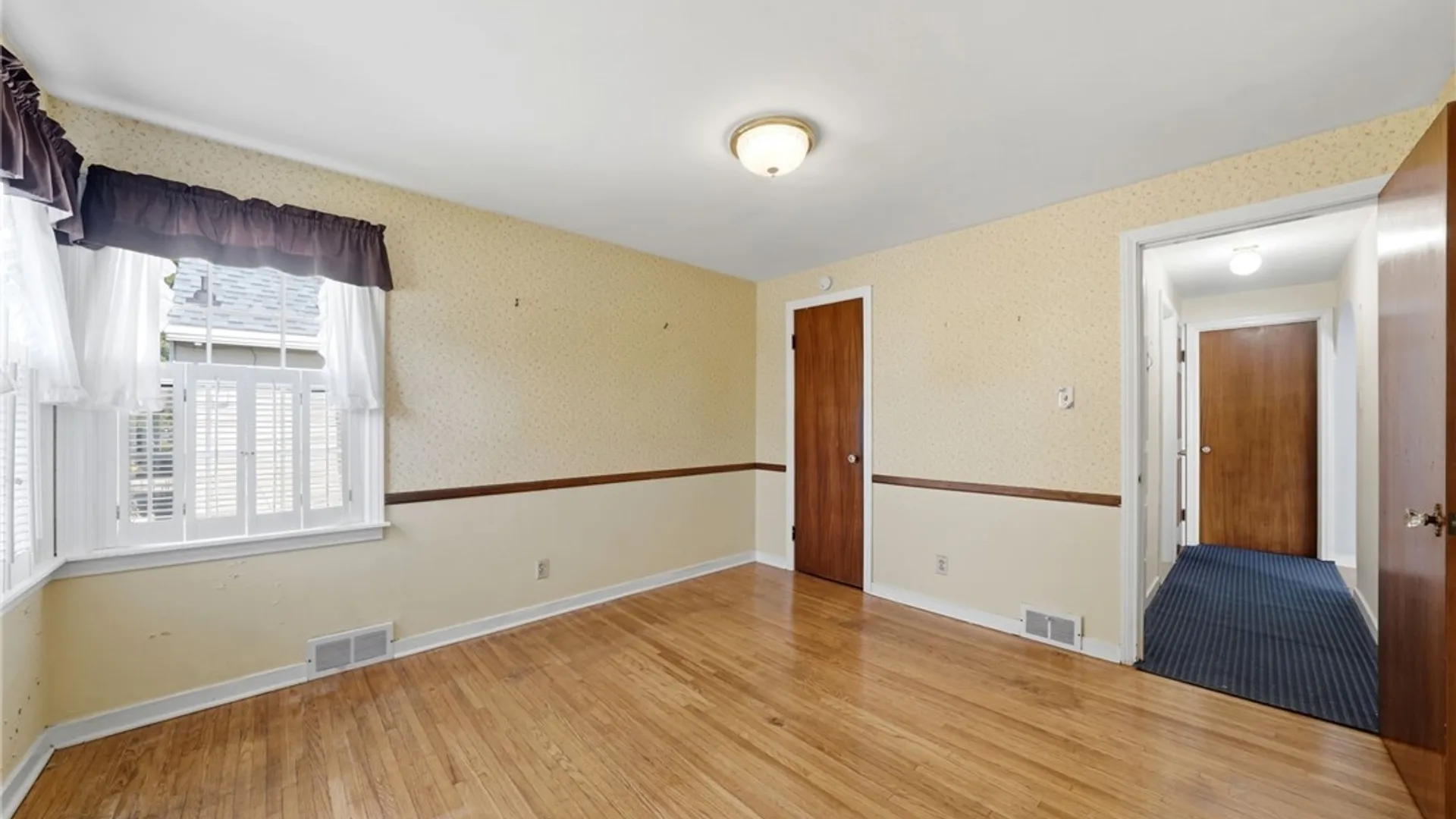 Property at 28 Linwood Avenue, Tonawanda, NY 14150 15