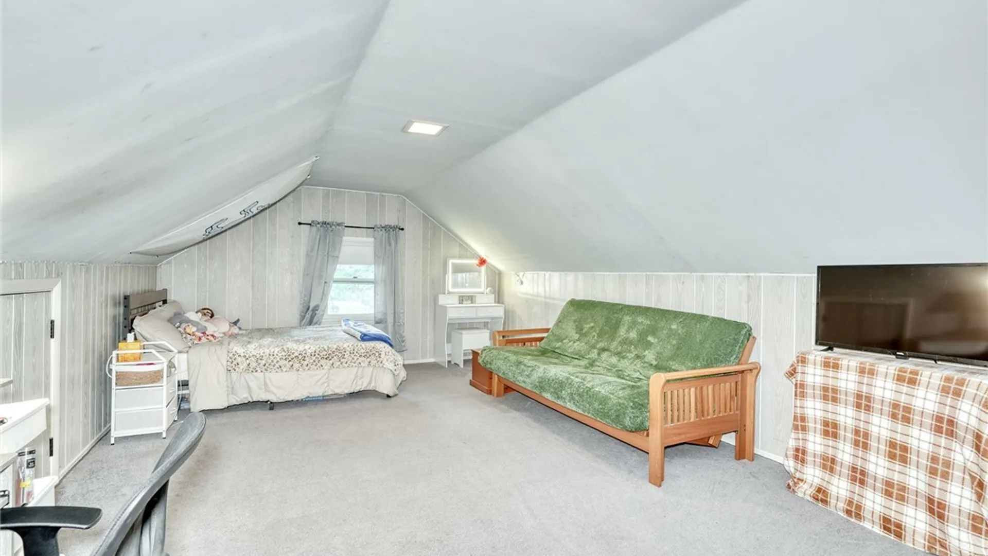 Property at 606 Bay Road, Webster, NY 14580 28