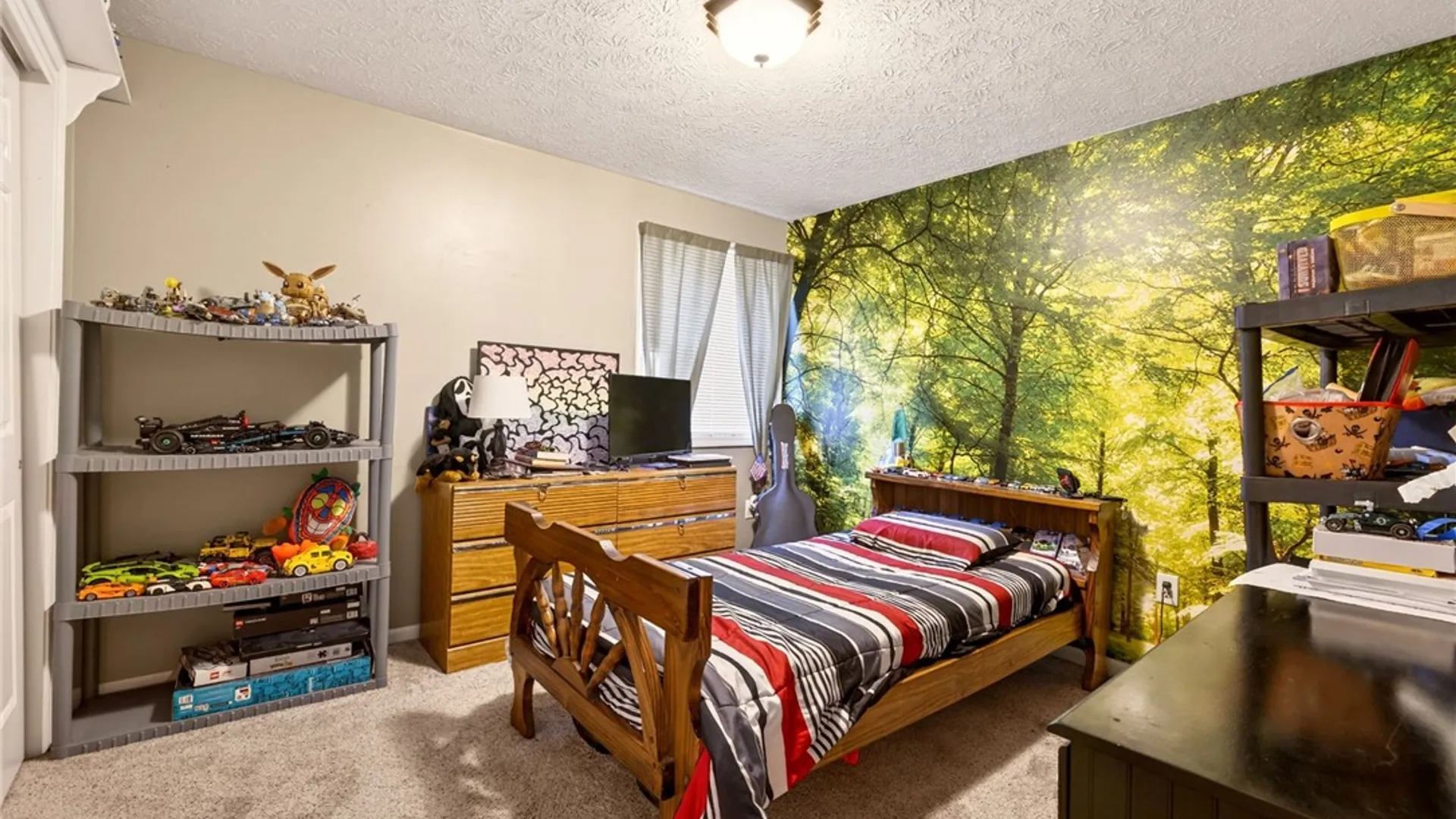 Property at 23 Deerborne Lane, Ogden, NY 14559 30