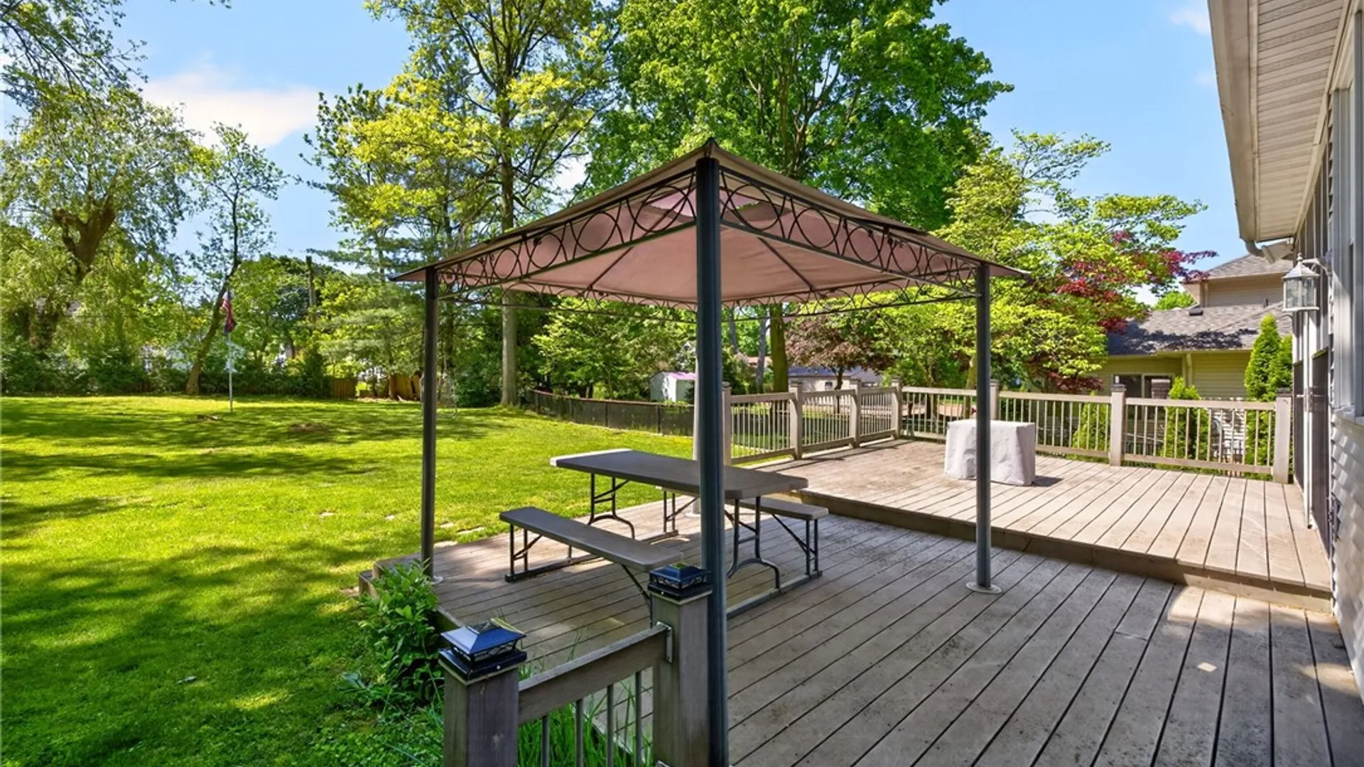 Property at 23 Deerborne Lane, Ogden, NY 14559 37
