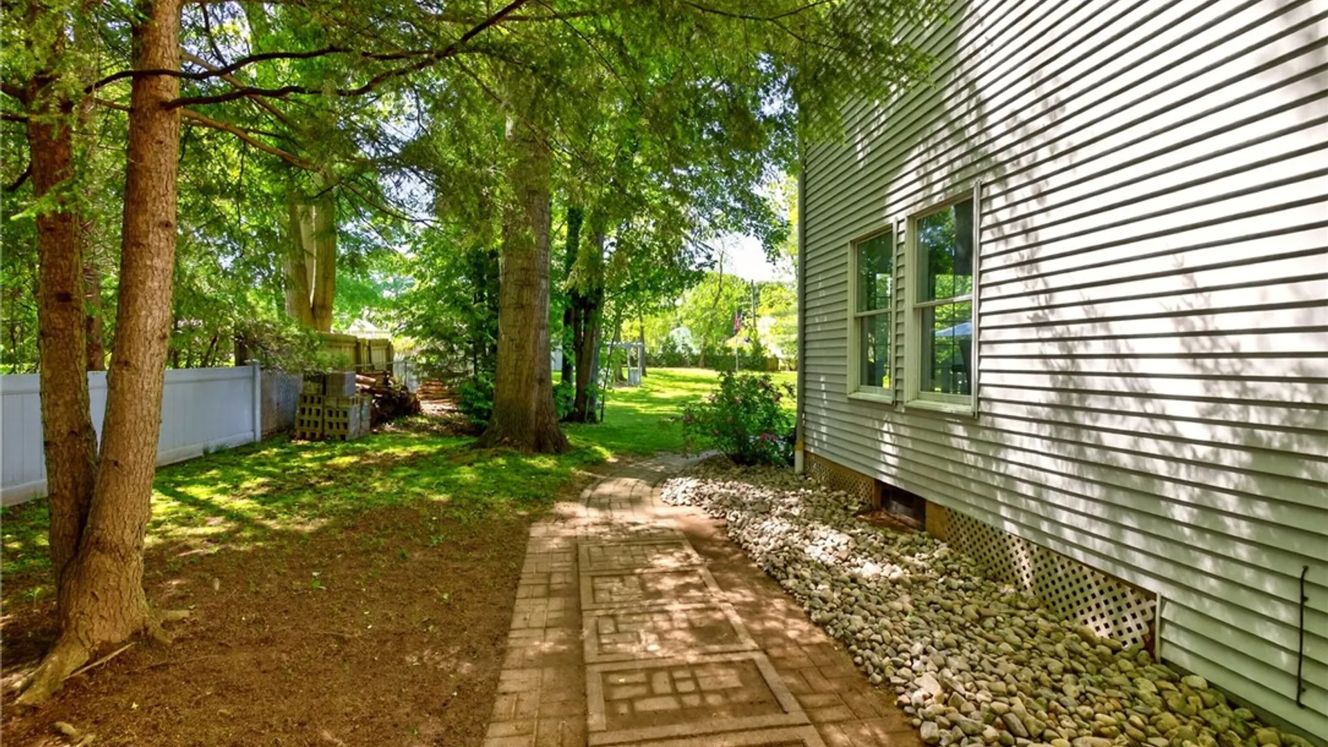 Property at 23 Deerborne Lane, Ogden, NY 14559 44