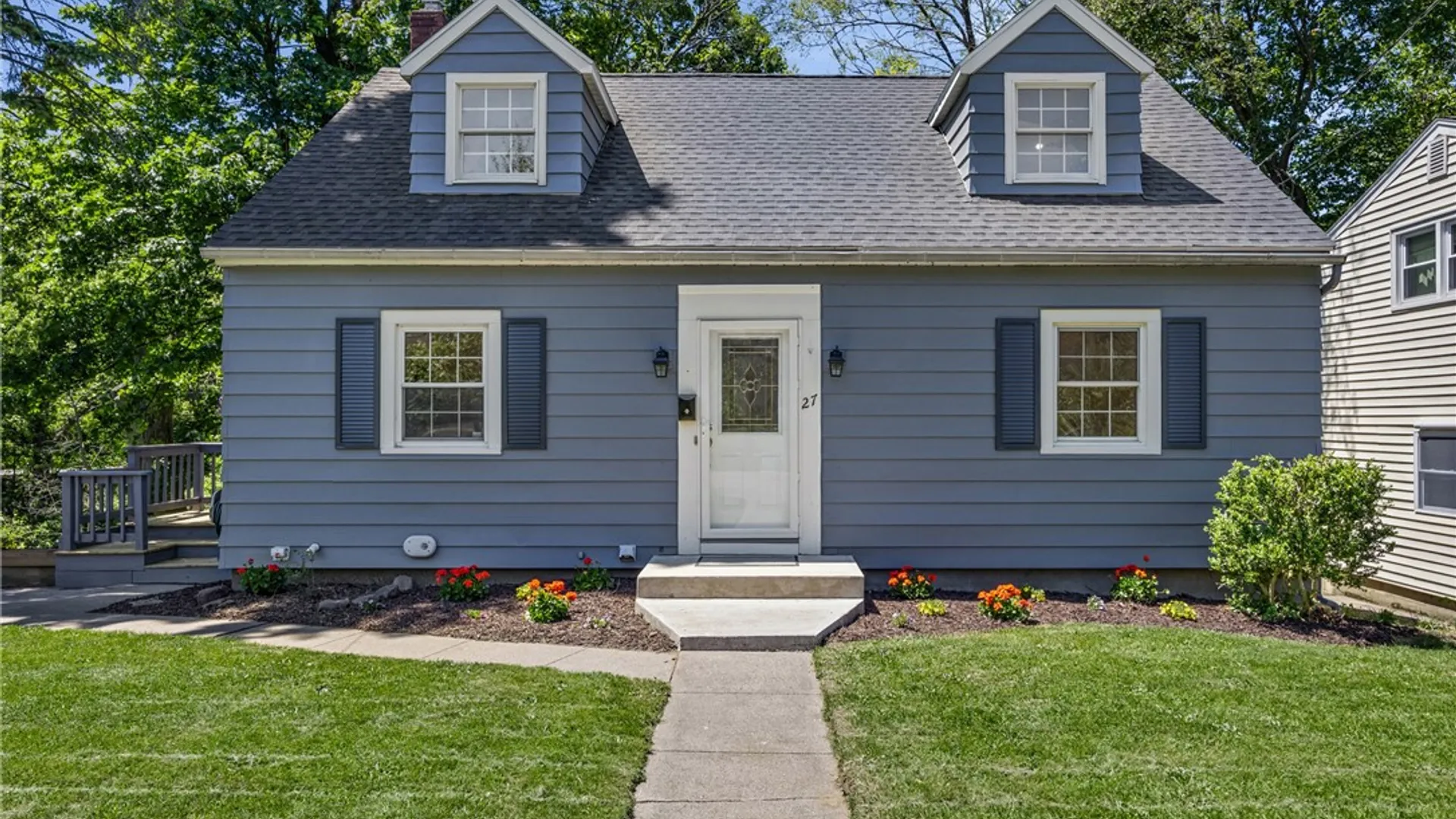 Property at 27 Dakeland Road, Irondequoit, NY 14617 3