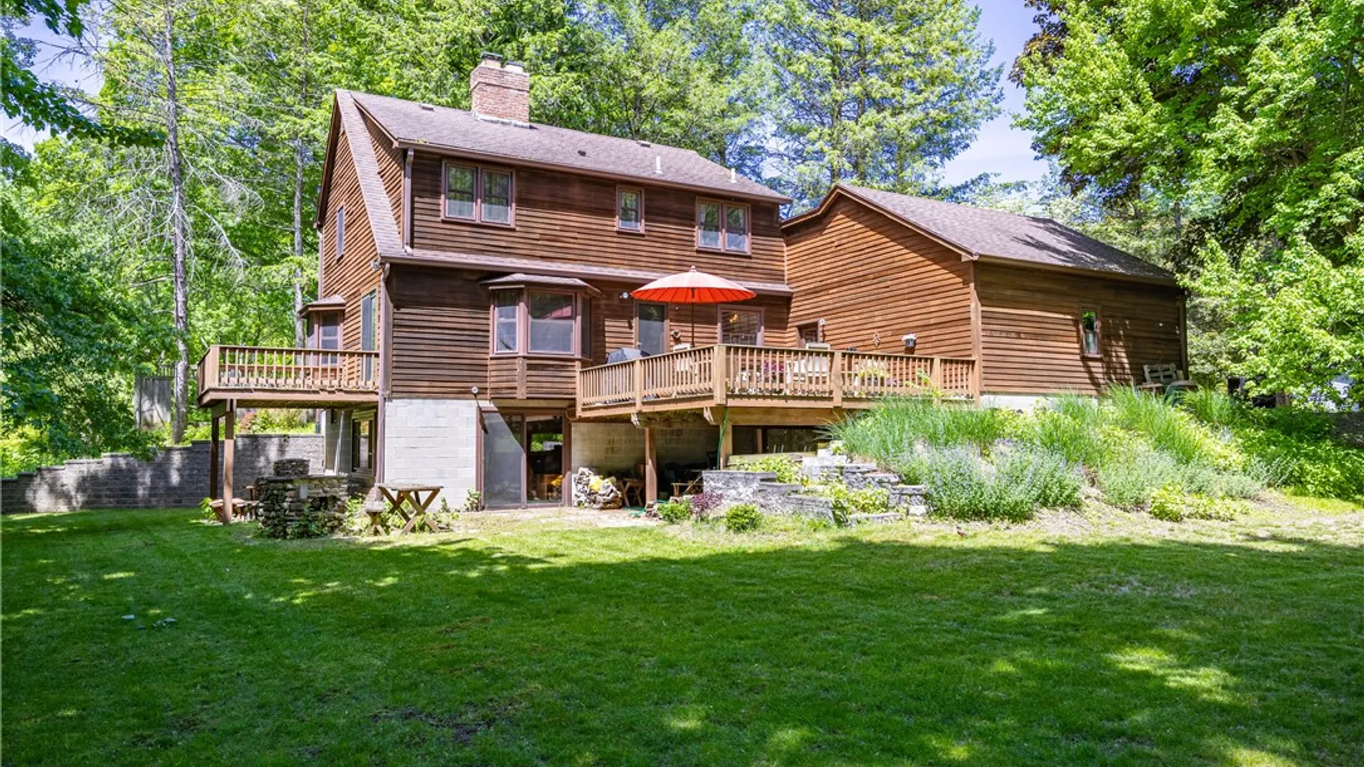 Property at 87 Loch Revan Heights, Irondequoit, NY 14617 8