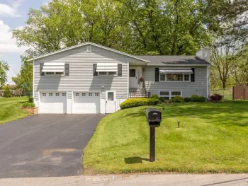 Property at 17 Ardencrest Road, Clay, NY 13090