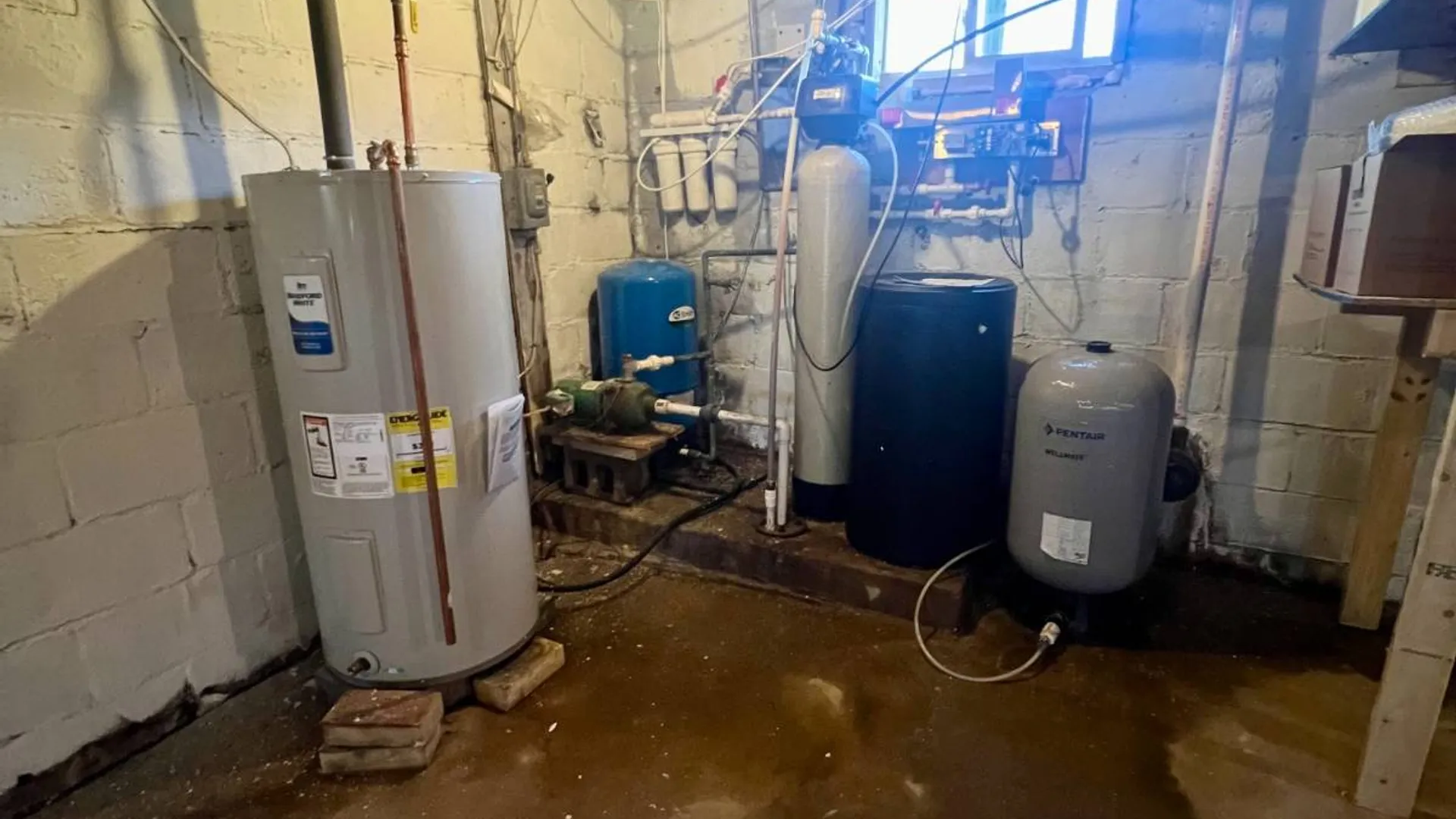 Property at 172 Parry Boulevard, Fonda, NY 12068 27