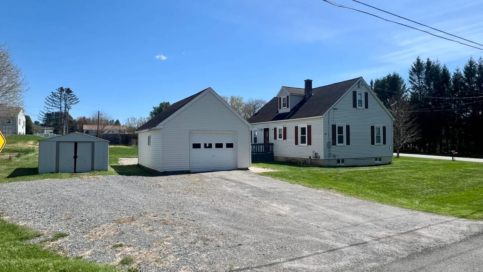 Property at 172 Parry Boulevard, Fonda, NY 12068 3