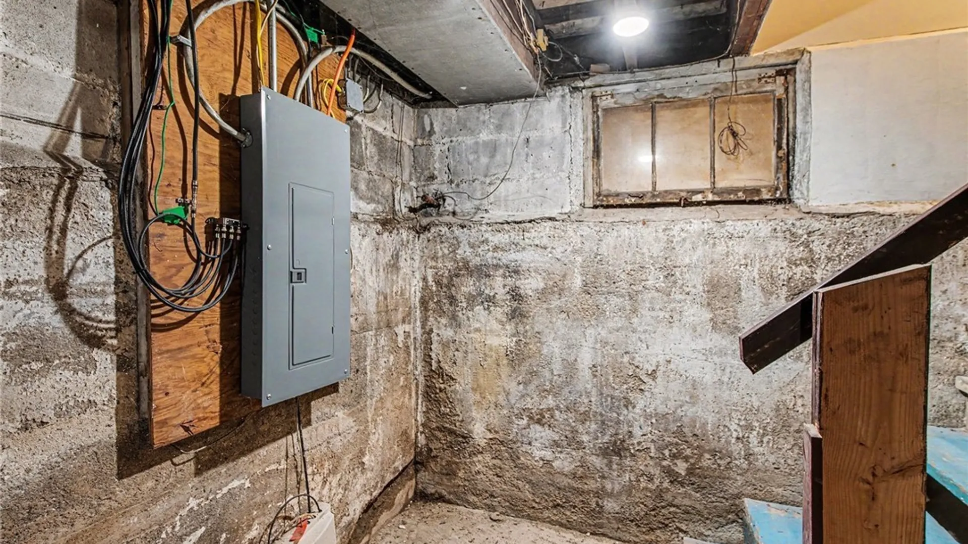 Property at 325 S Midler Avenue, Syracuse, NY 13206 20