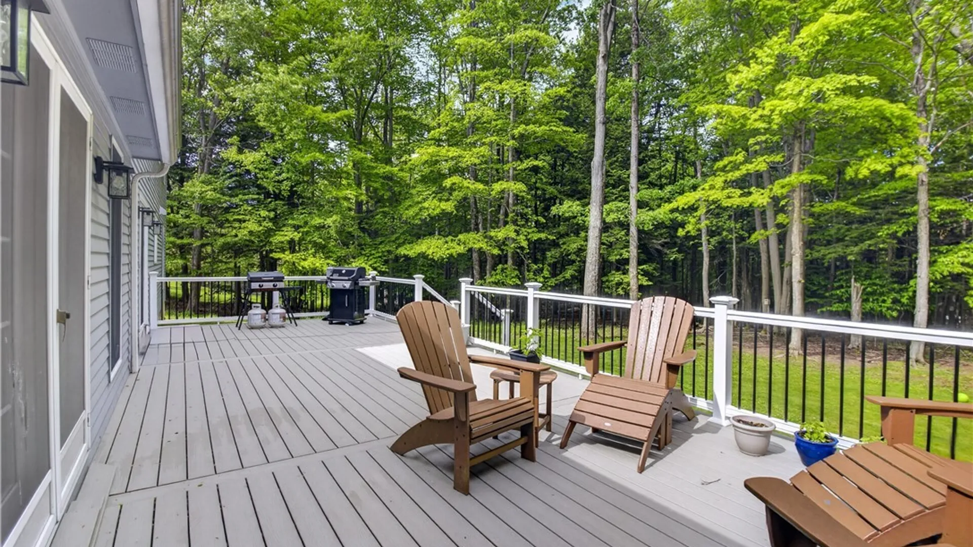 Property at 8 Silver Birch Court, New Hartford, NY 13413 42