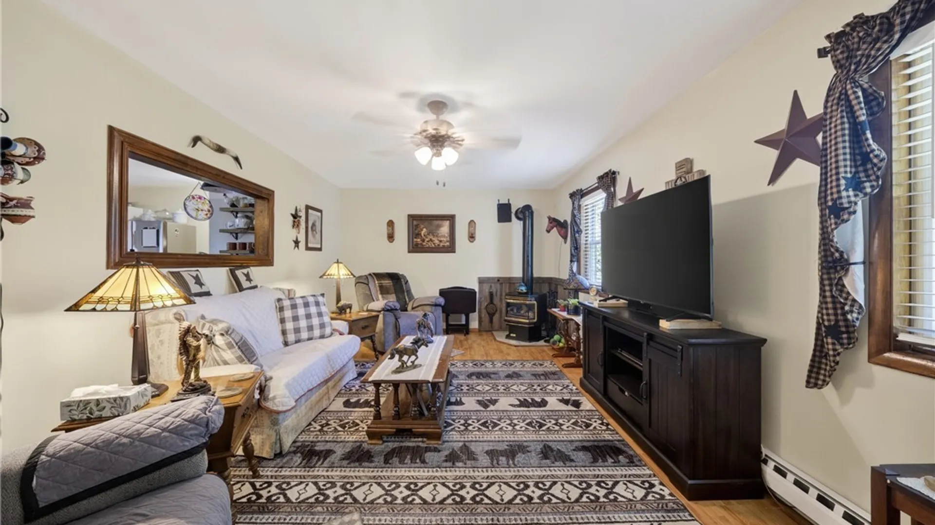 Property at 20 Rose Lane, Volney, NY 13069 13