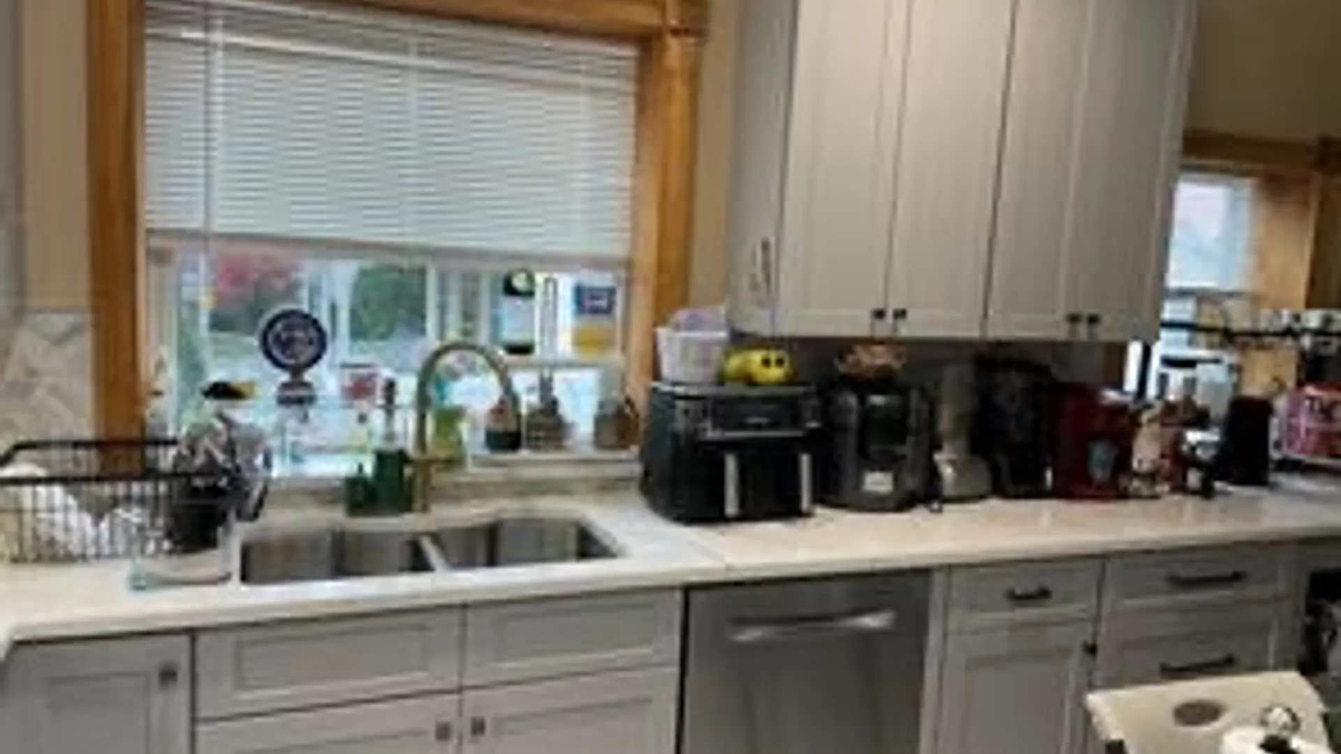 Property at 953 Mile Square Road, Yonkers, NY 10704 11