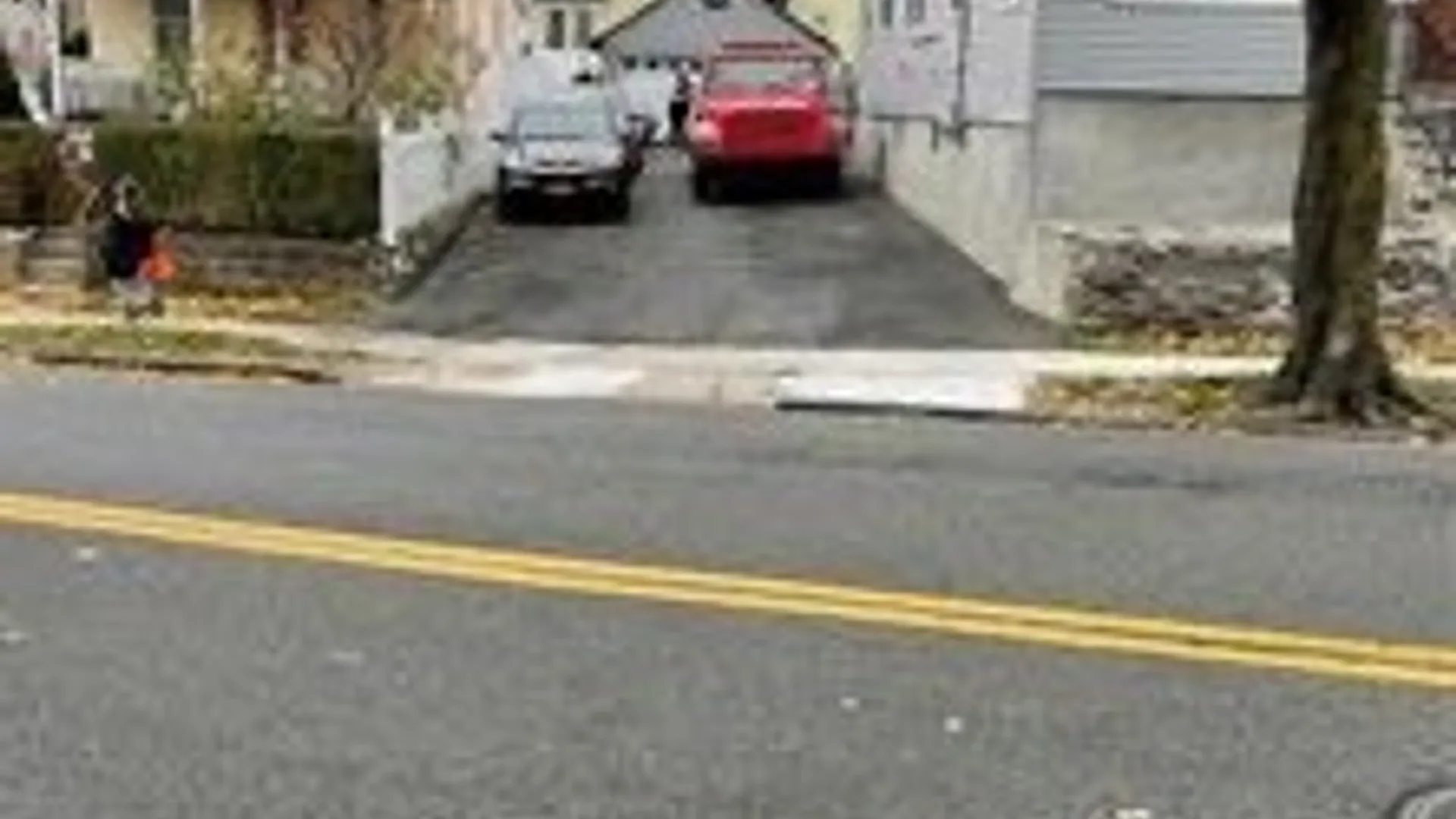 Property at 953 Mile Square Road, Yonkers, NY 10704 2